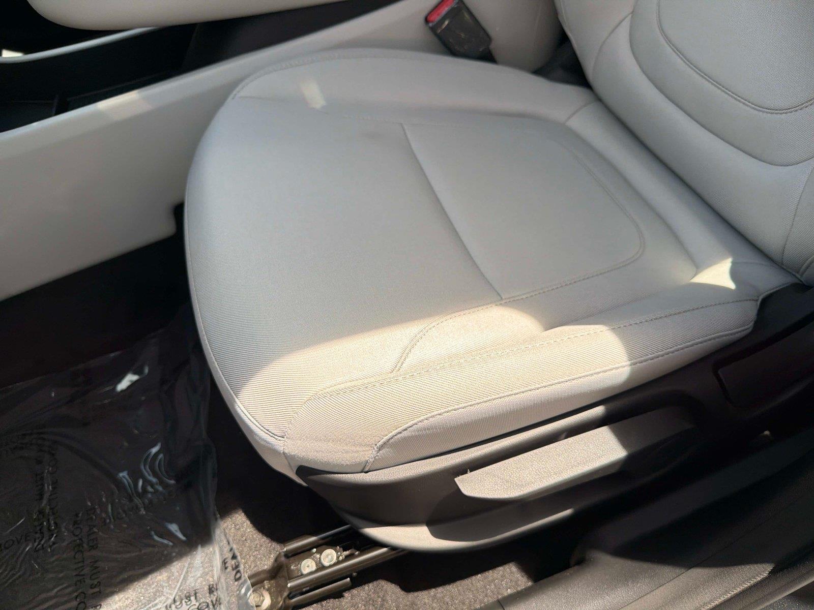 2026 Hyundai Tucson Hybrid SE