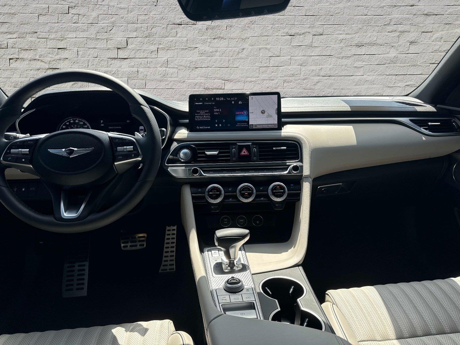 2023 Genesis G70 2.0T