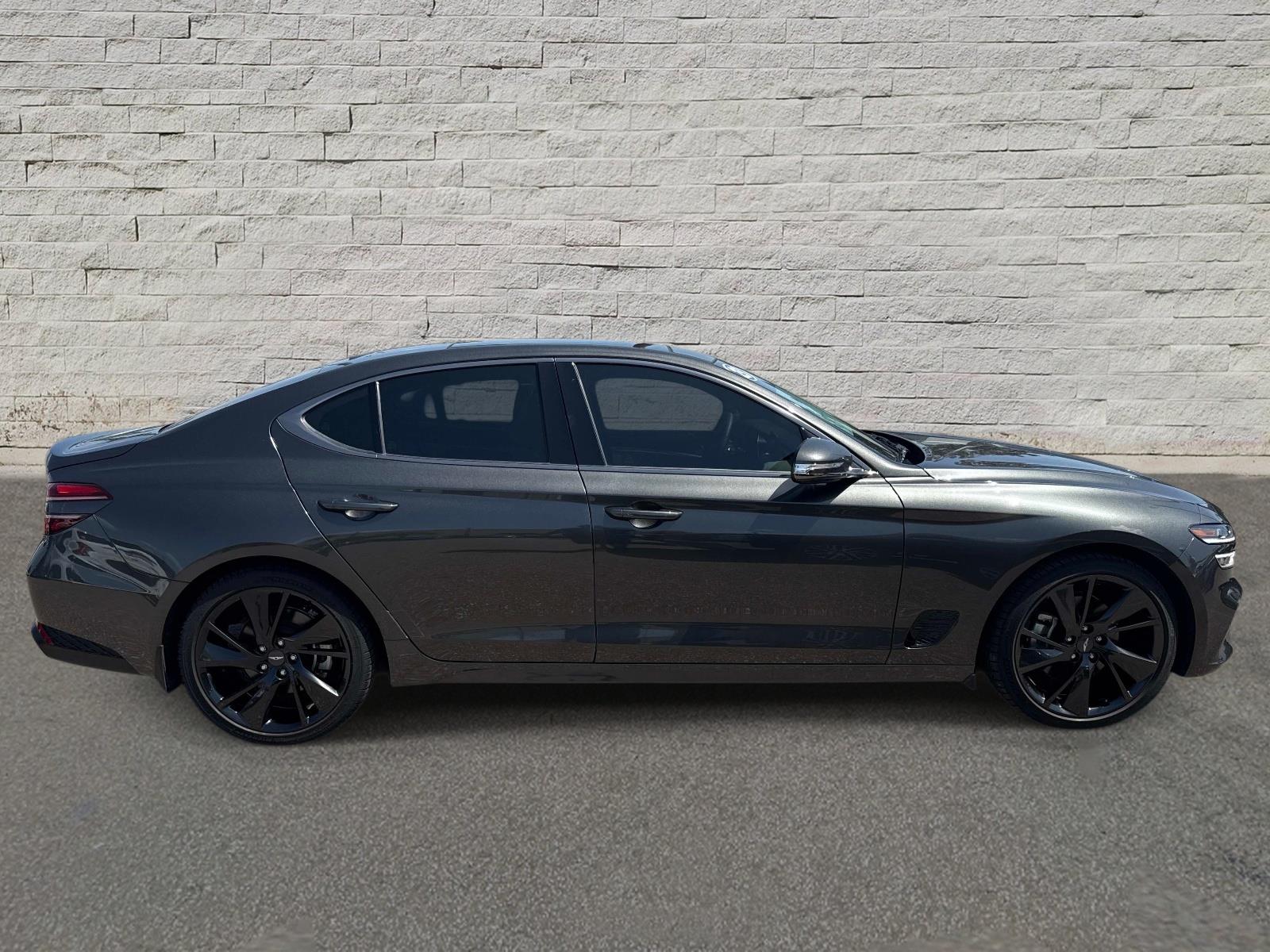 2023 Genesis G70 2.0T