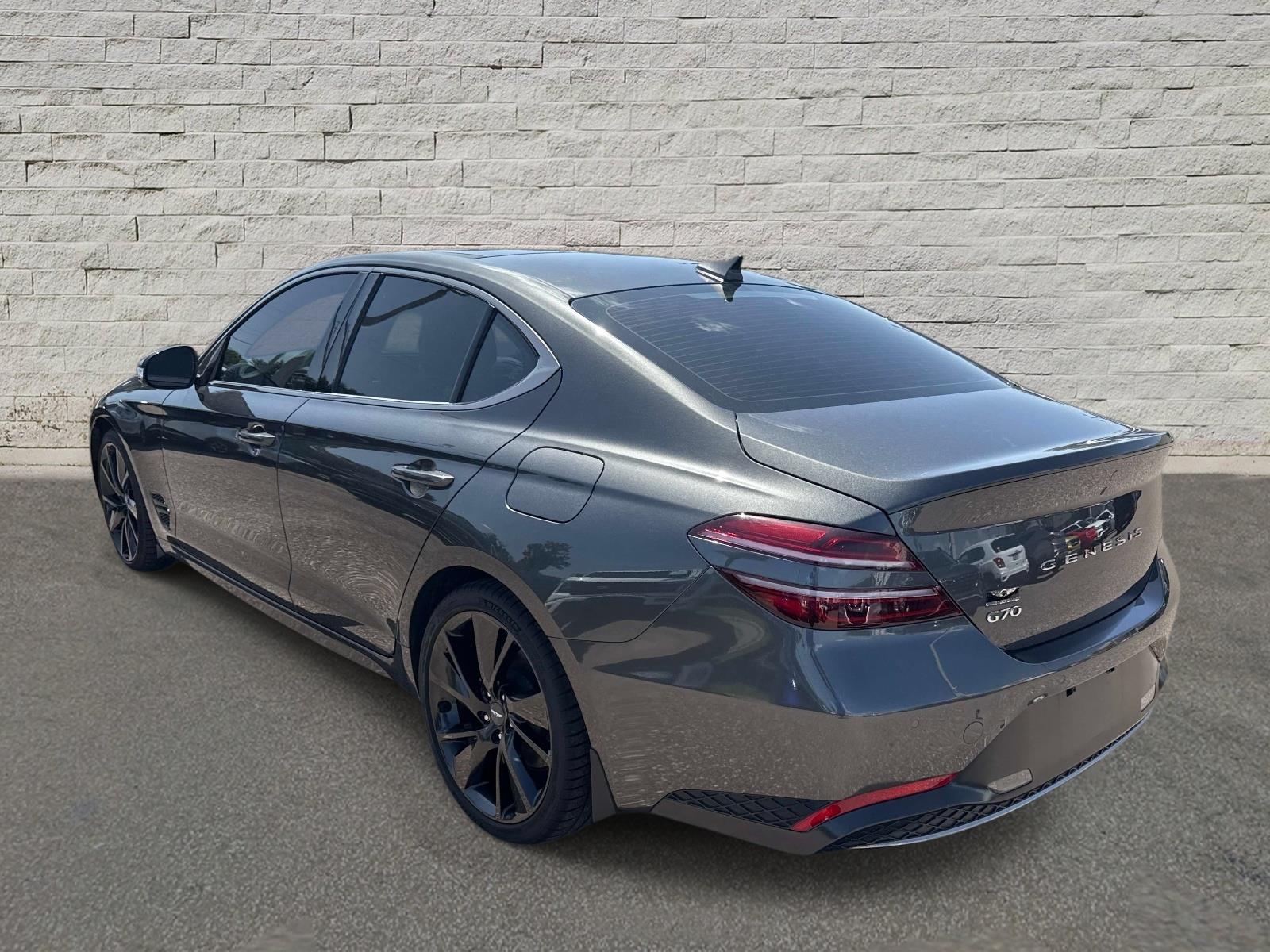 2023 Genesis G70 2.0T