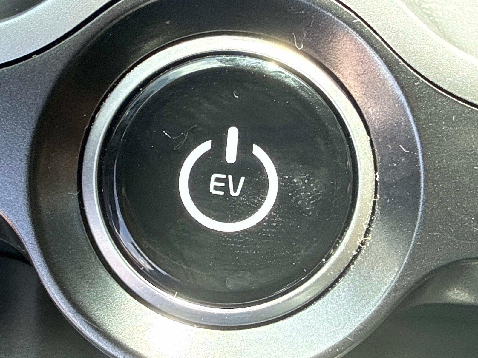 2022 Kia EV6 Light