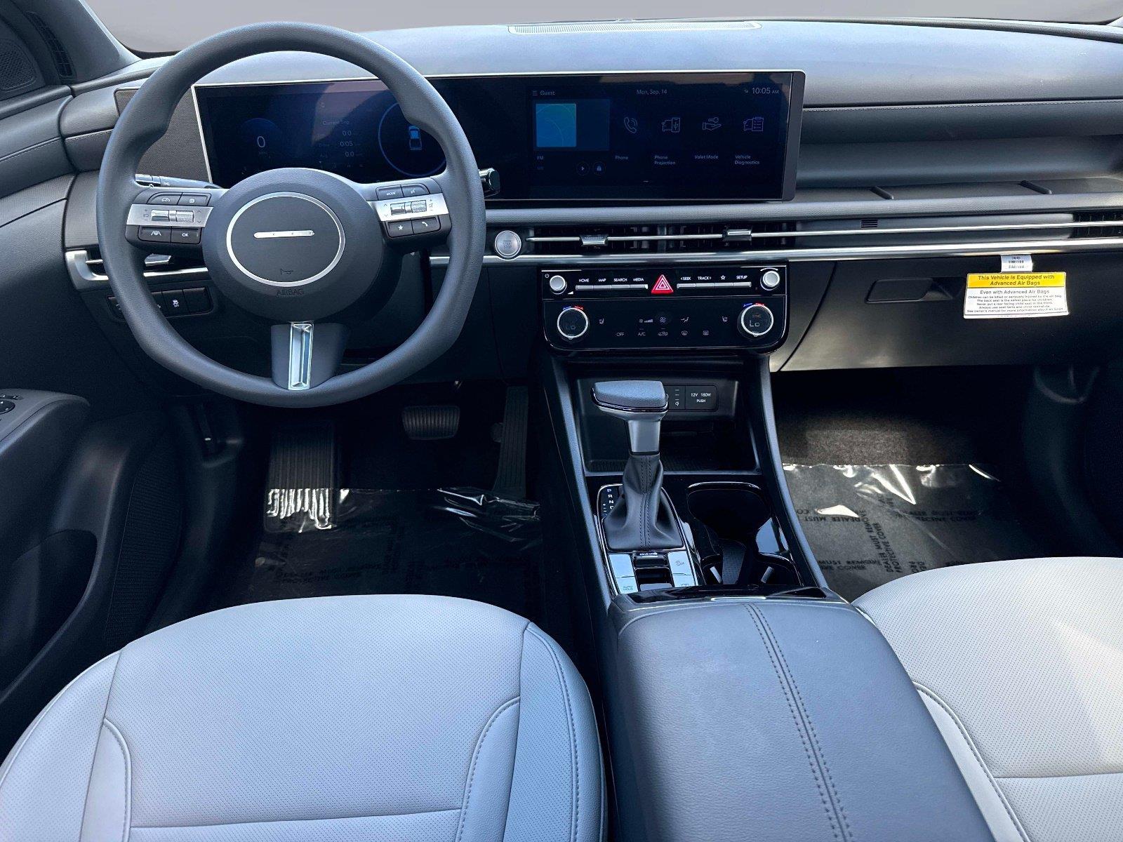 2026 Hyundai Santa Cruz SEL Activity