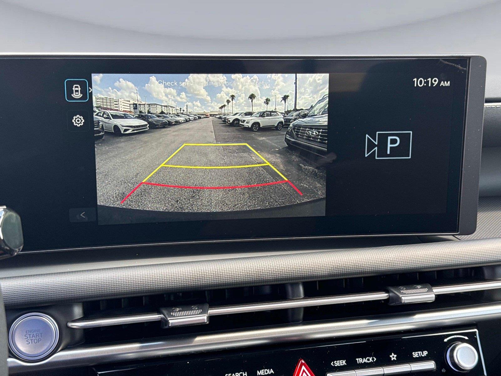 2026 Hyundai Santa Cruz SEL Activity
