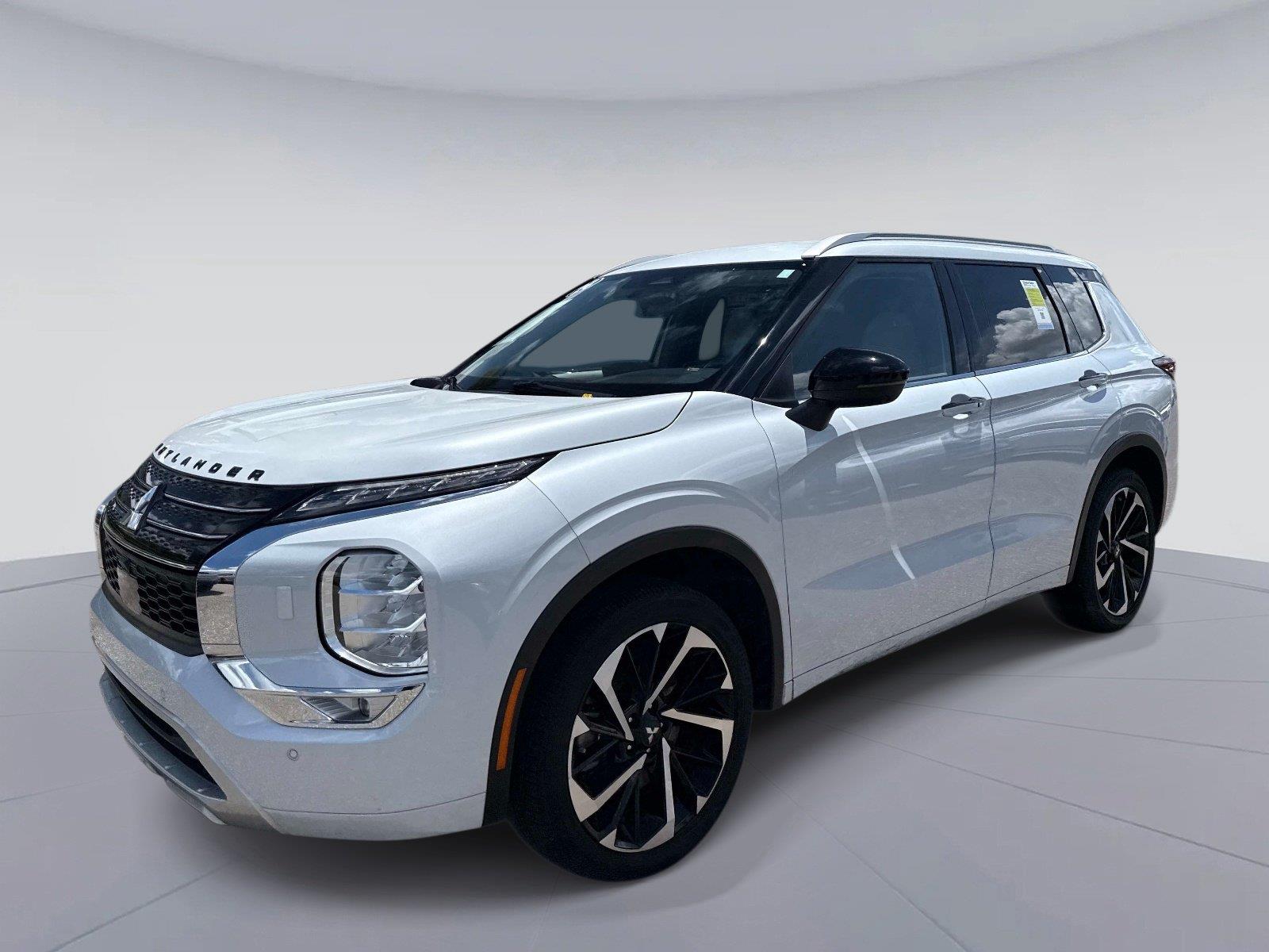 2024 Mitsubishi Outlander SEL