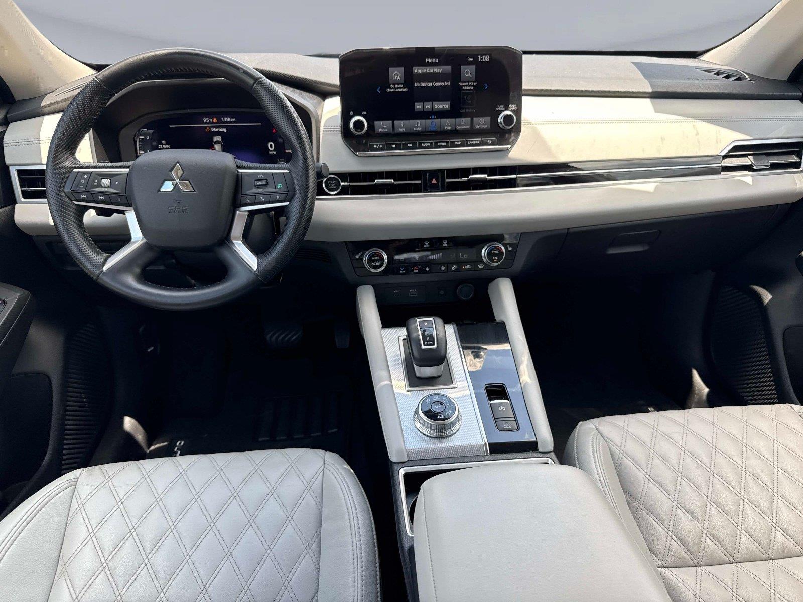 2024 Mitsubishi Outlander SEL