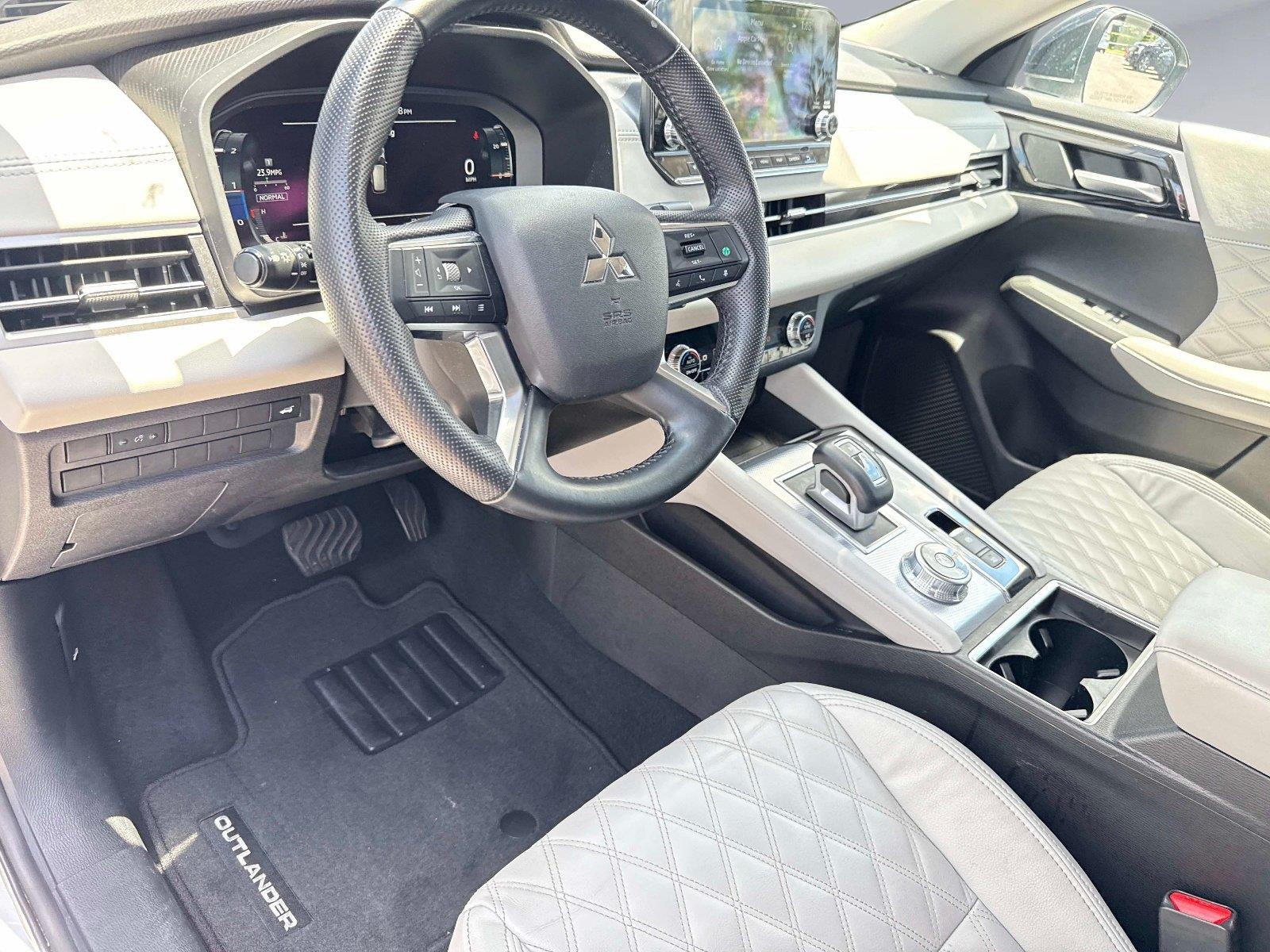 2024 Mitsubishi Outlander SEL