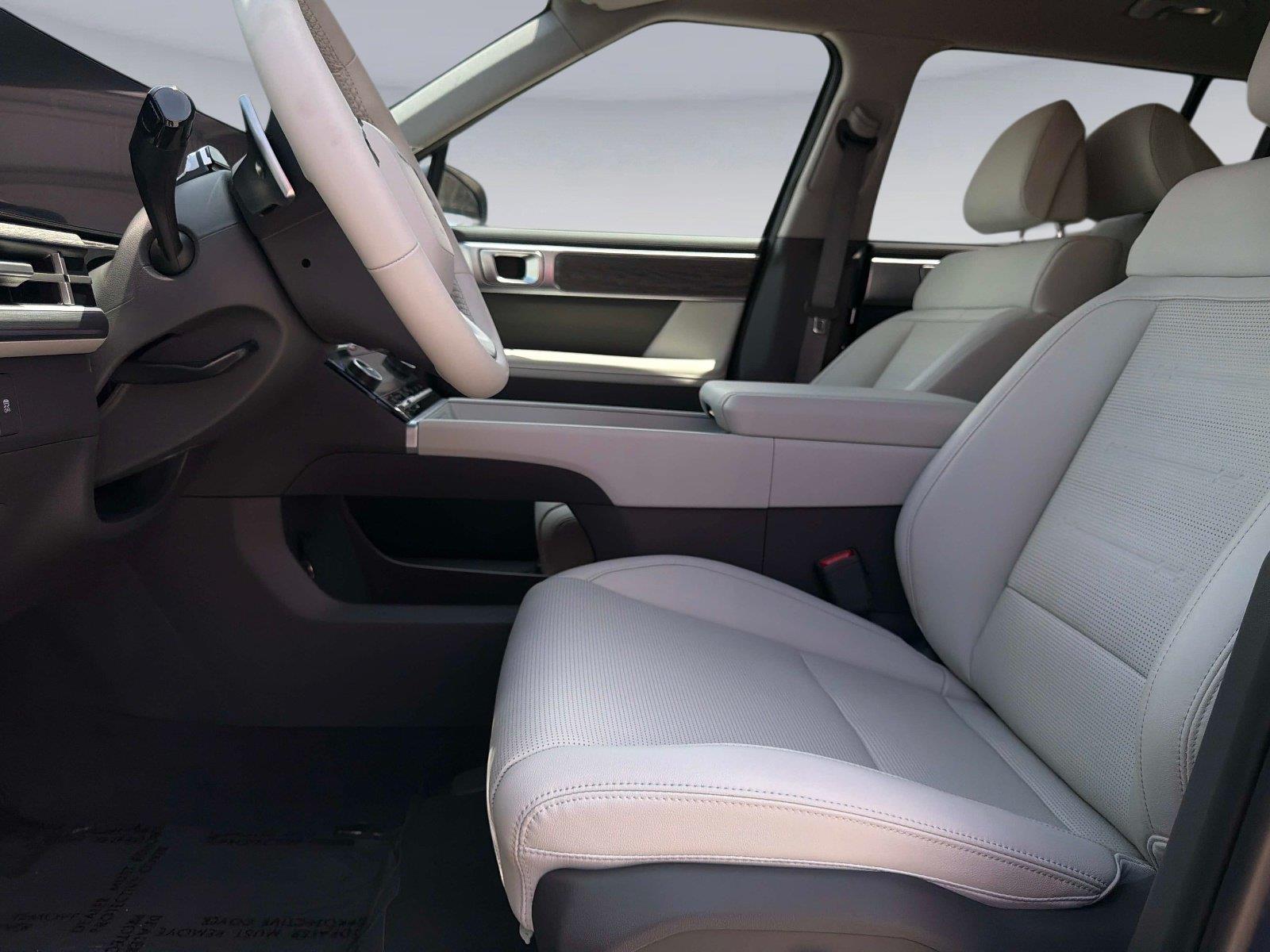2027 Hyundai Santa Fe Hybrid Limited 6P