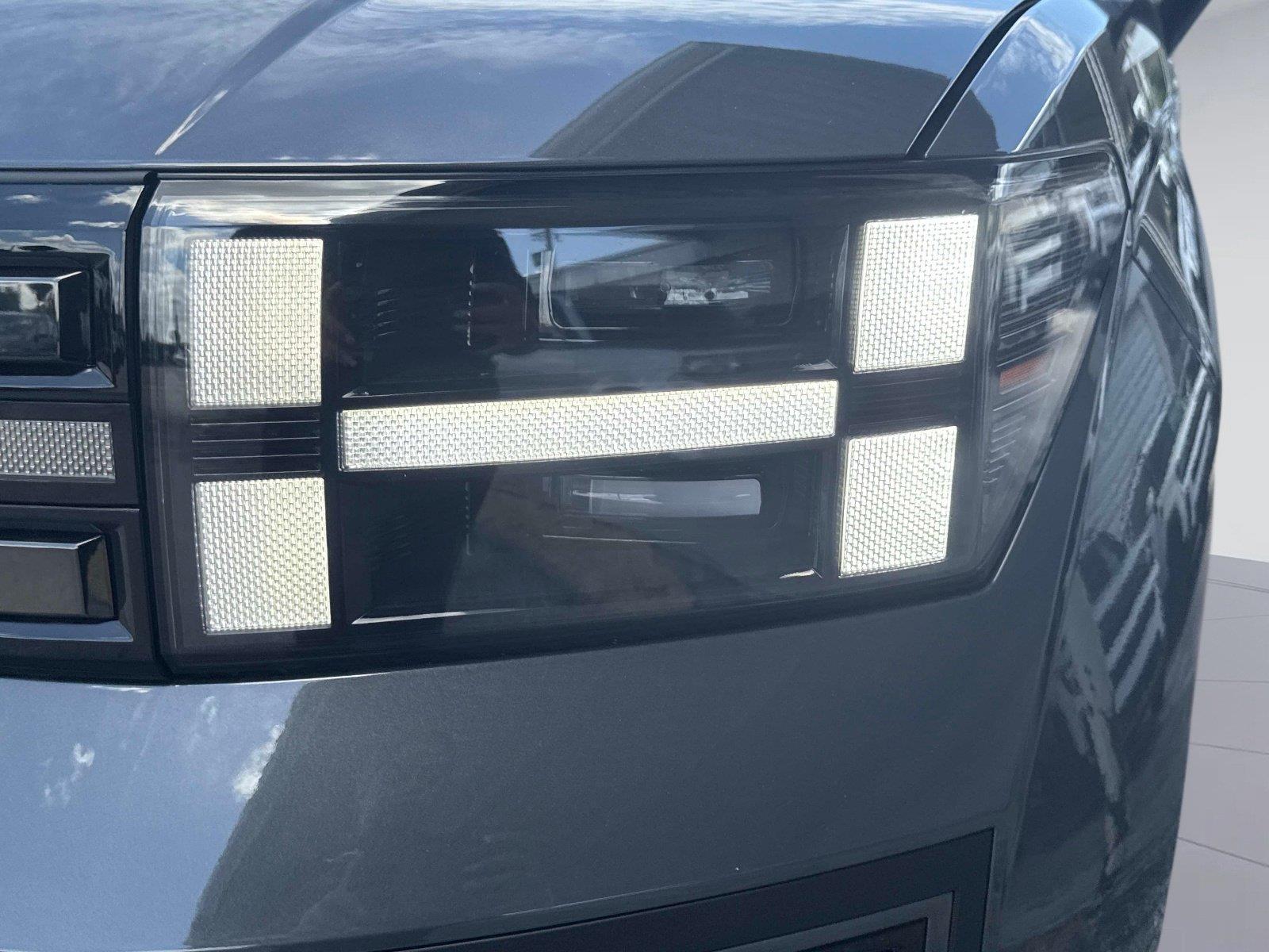 2027 Hyundai Santa Fe Hybrid Limited 7P