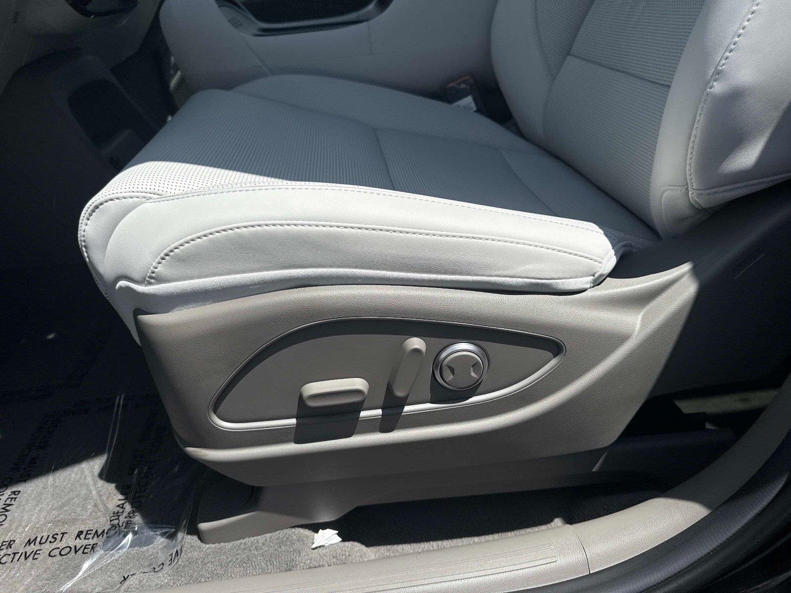 2027 Hyundai Palisade SEL 8P