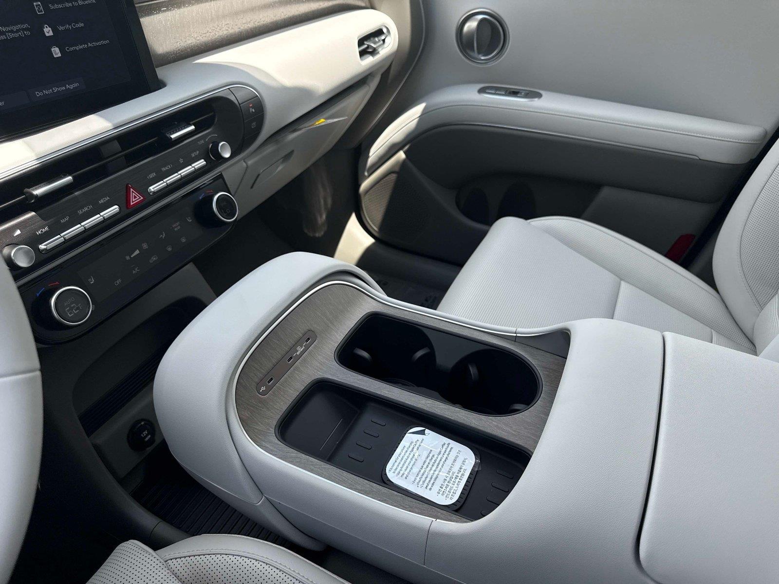 2027 Hyundai Palisade SEL 8P