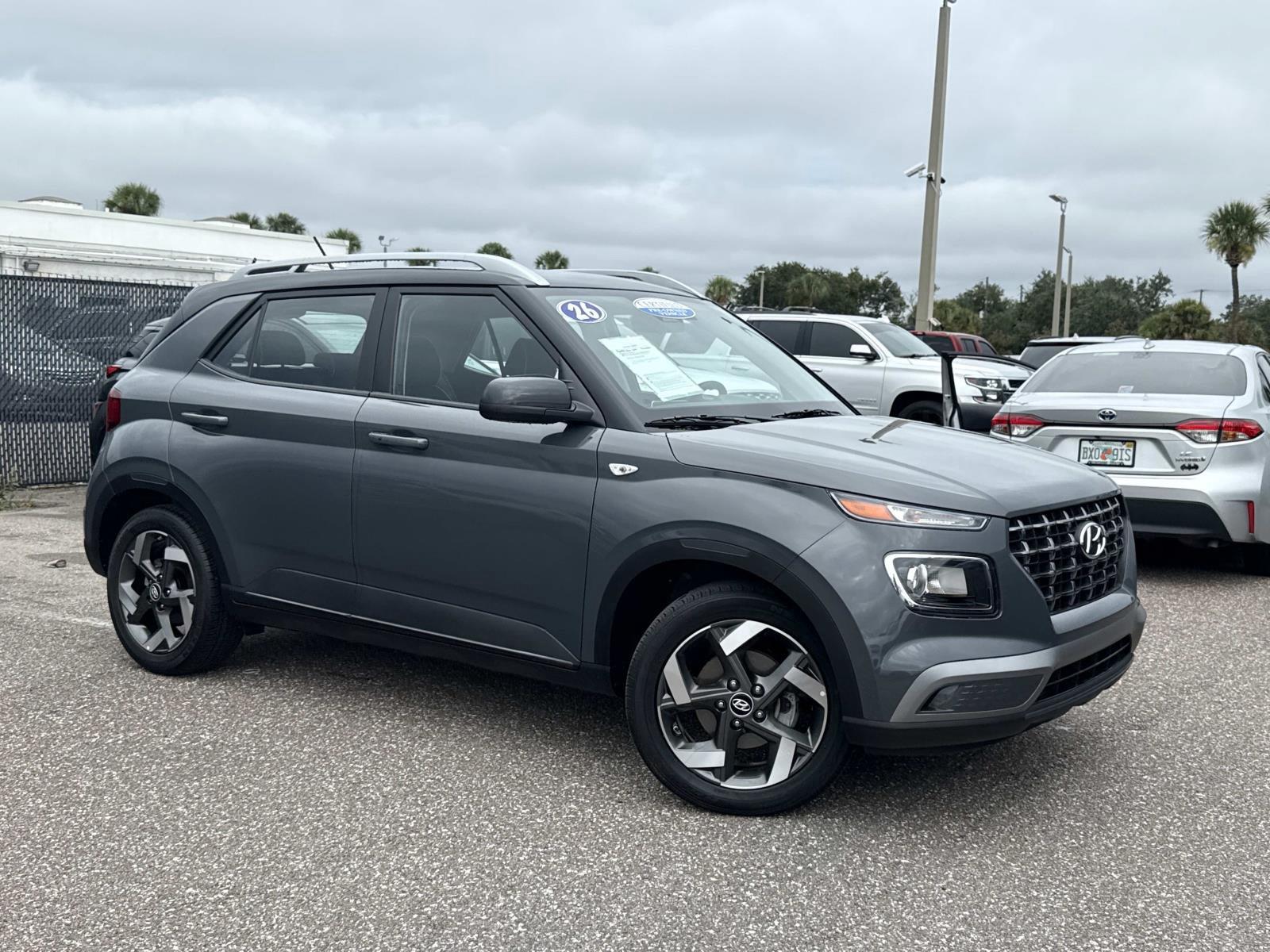 Ecotronic Gray w/Black Roof 2026 Hyundai Venue SUV / Crossover Front-Wheel Drive Continuously Variable Transmission