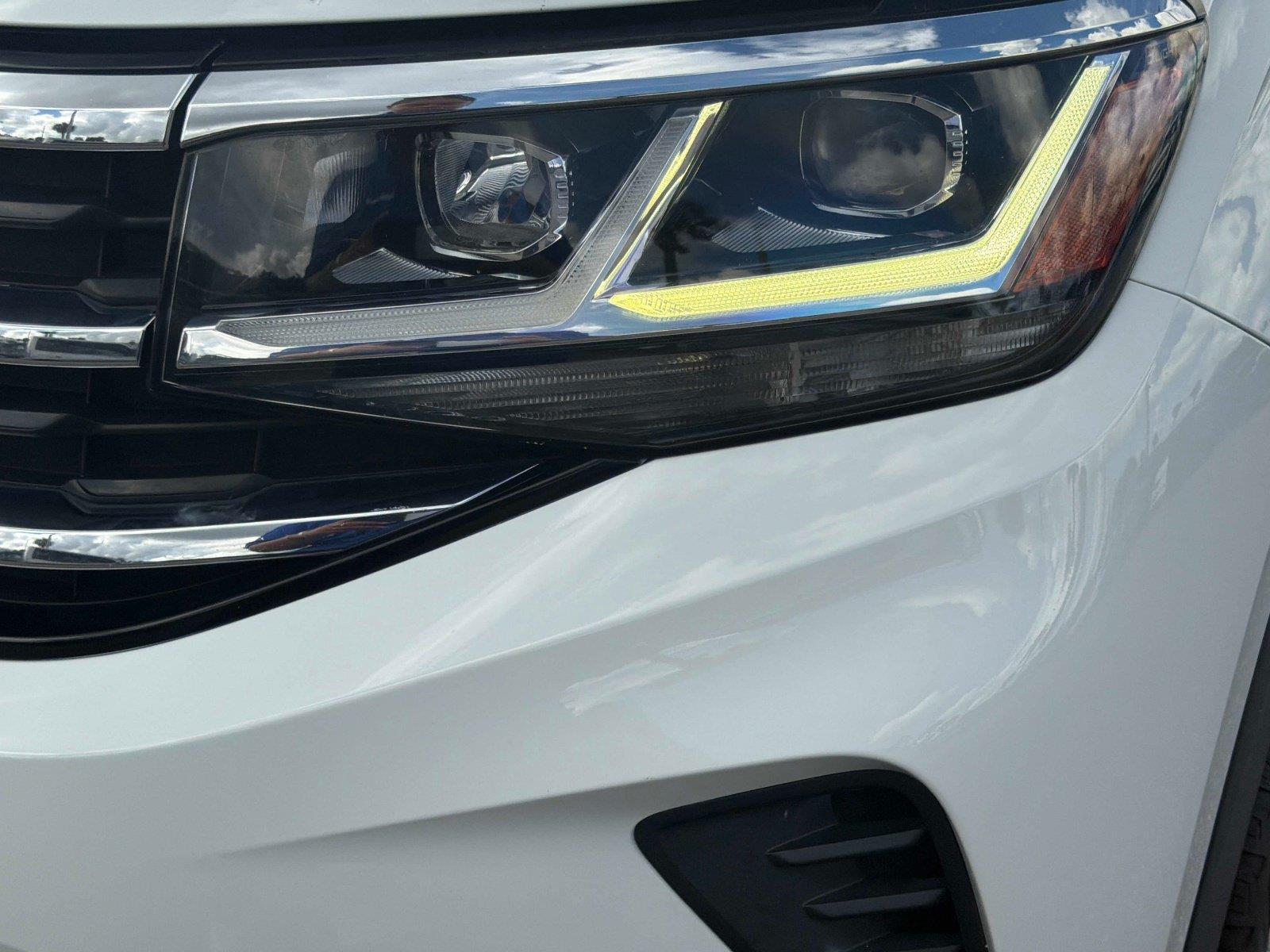 2021 Volkswagen Atlas Cross Sport 2.0T SE w/Technology