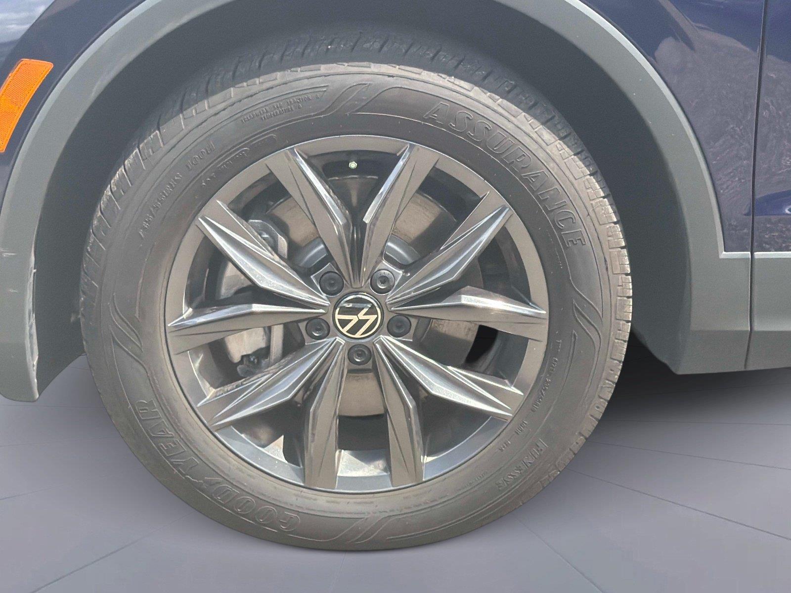 2023 Volkswagen Tiguan SE