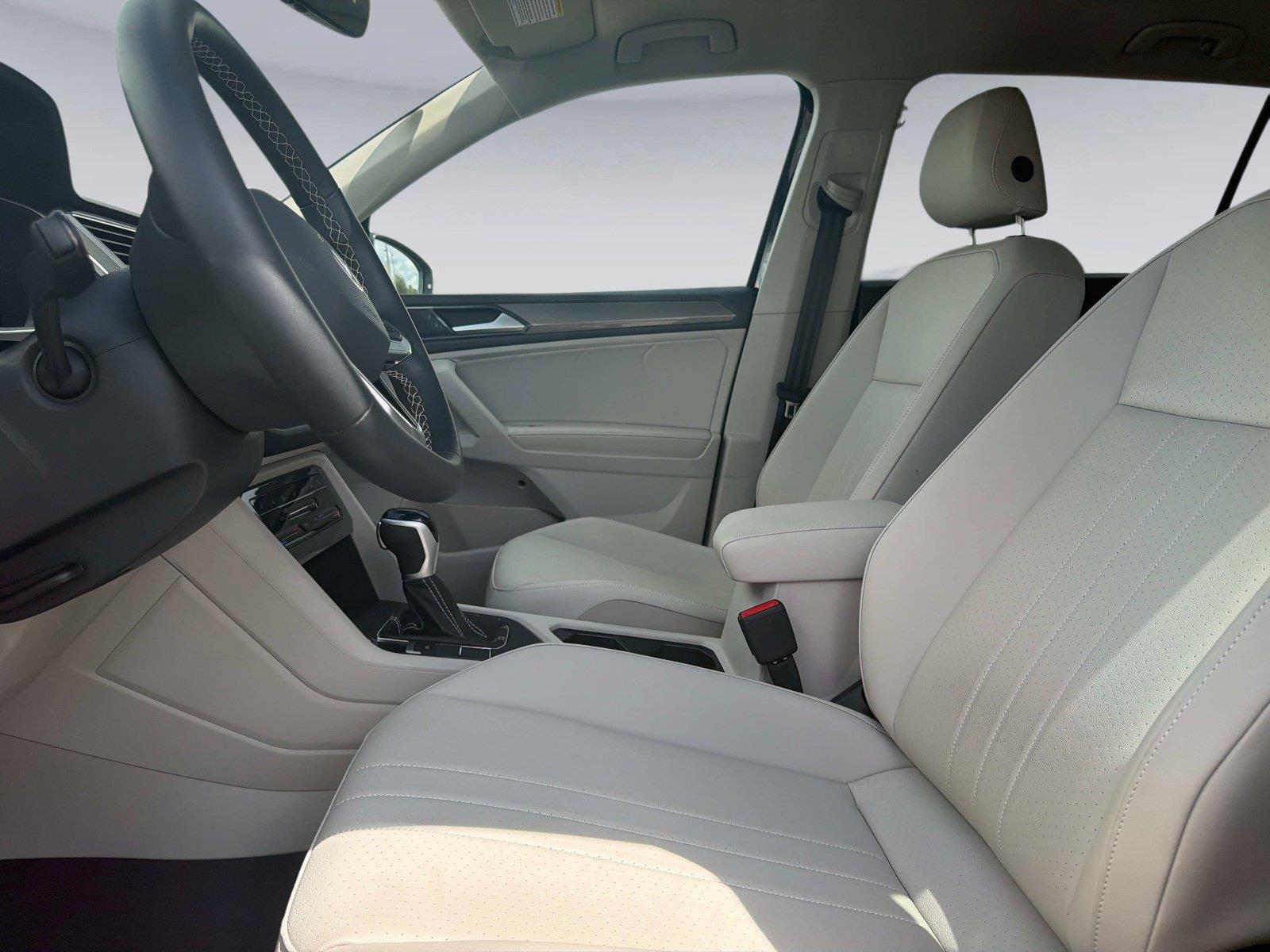 2023 Volkswagen Tiguan SE