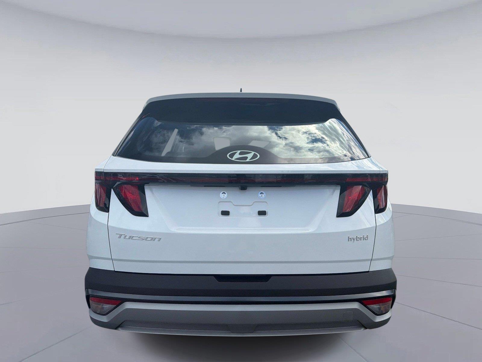 2026 Hyundai Tucson Hybrid SE