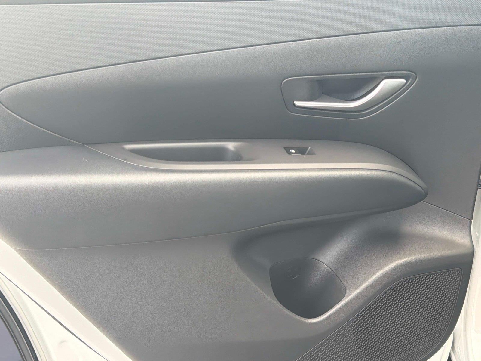 2026 Hyundai Tucson Hybrid SE