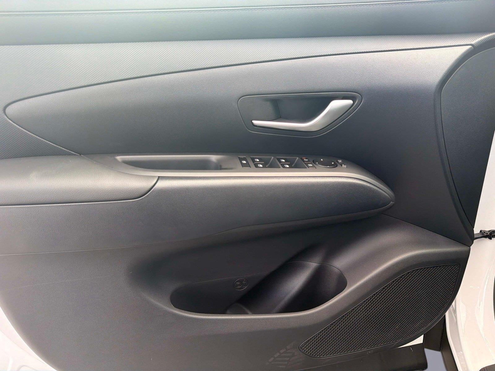 2026 Hyundai Tucson Hybrid SE