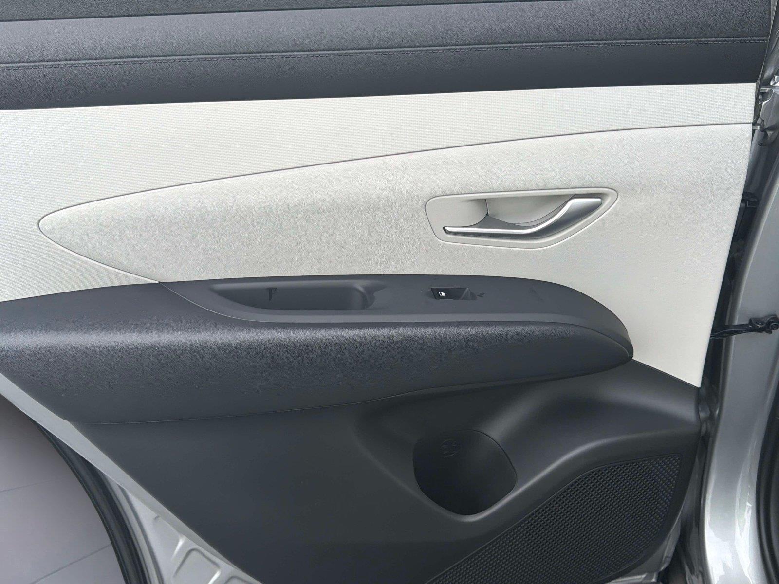 2026 HYUNDAI TUCSON SEL CONV