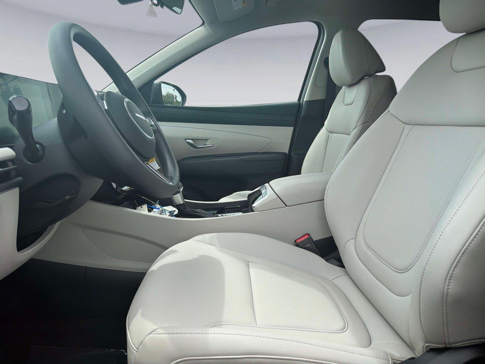 2026 HYUNDAI TUCSON SEL CONV