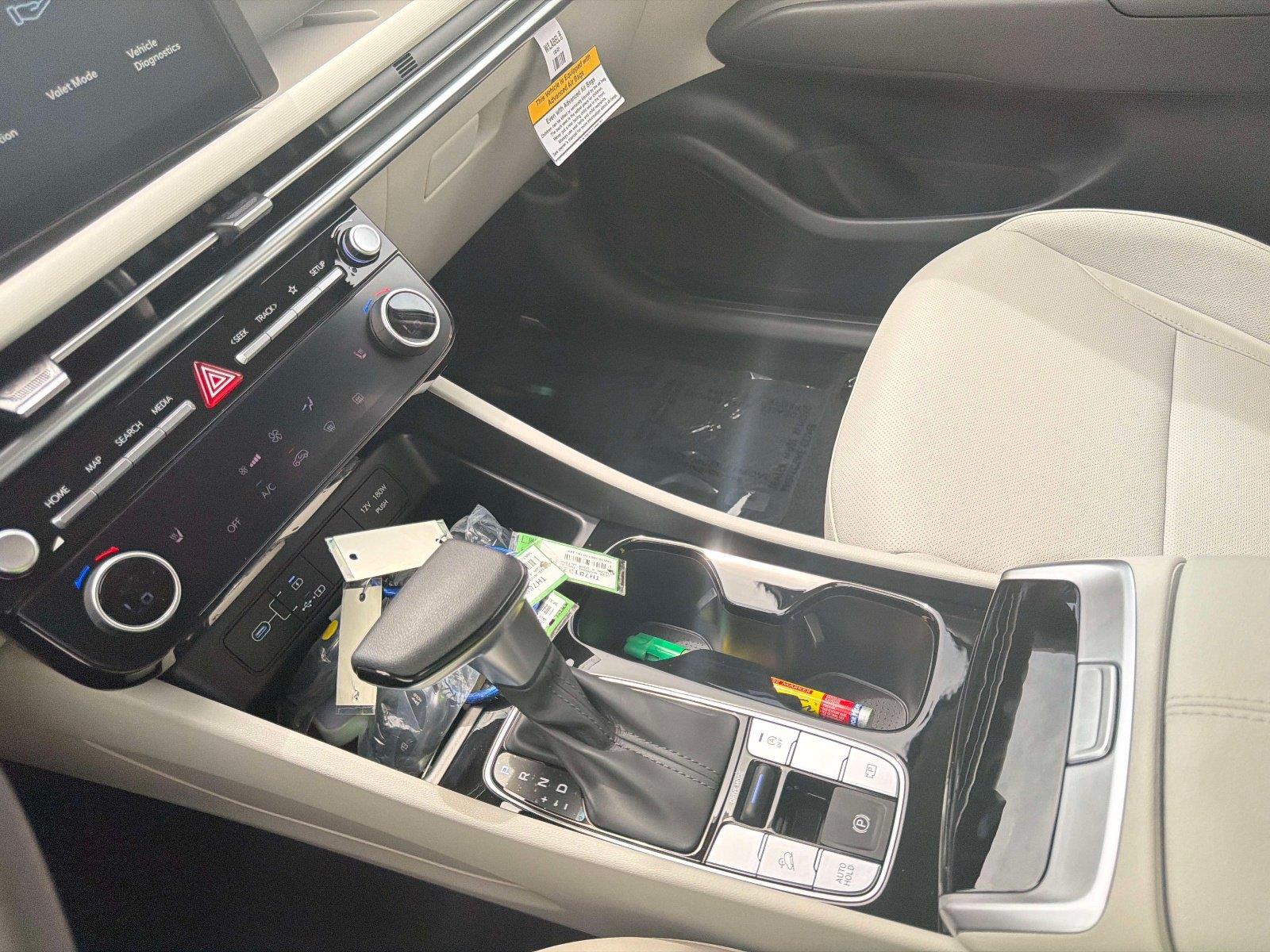 2026 HYUNDAI TUCSON SEL CONV