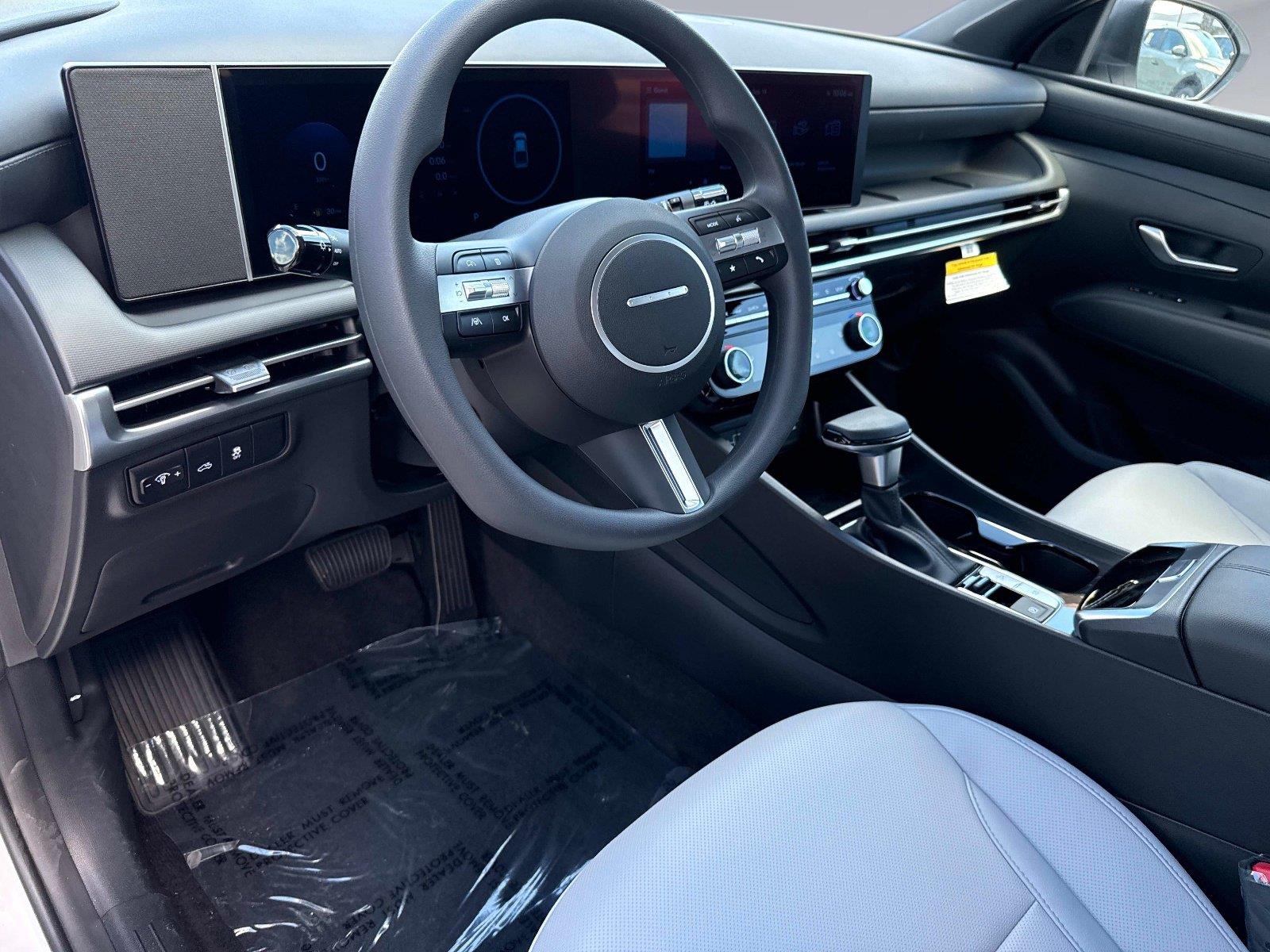 2026 Hyundai Santa Cruz SEL Activity