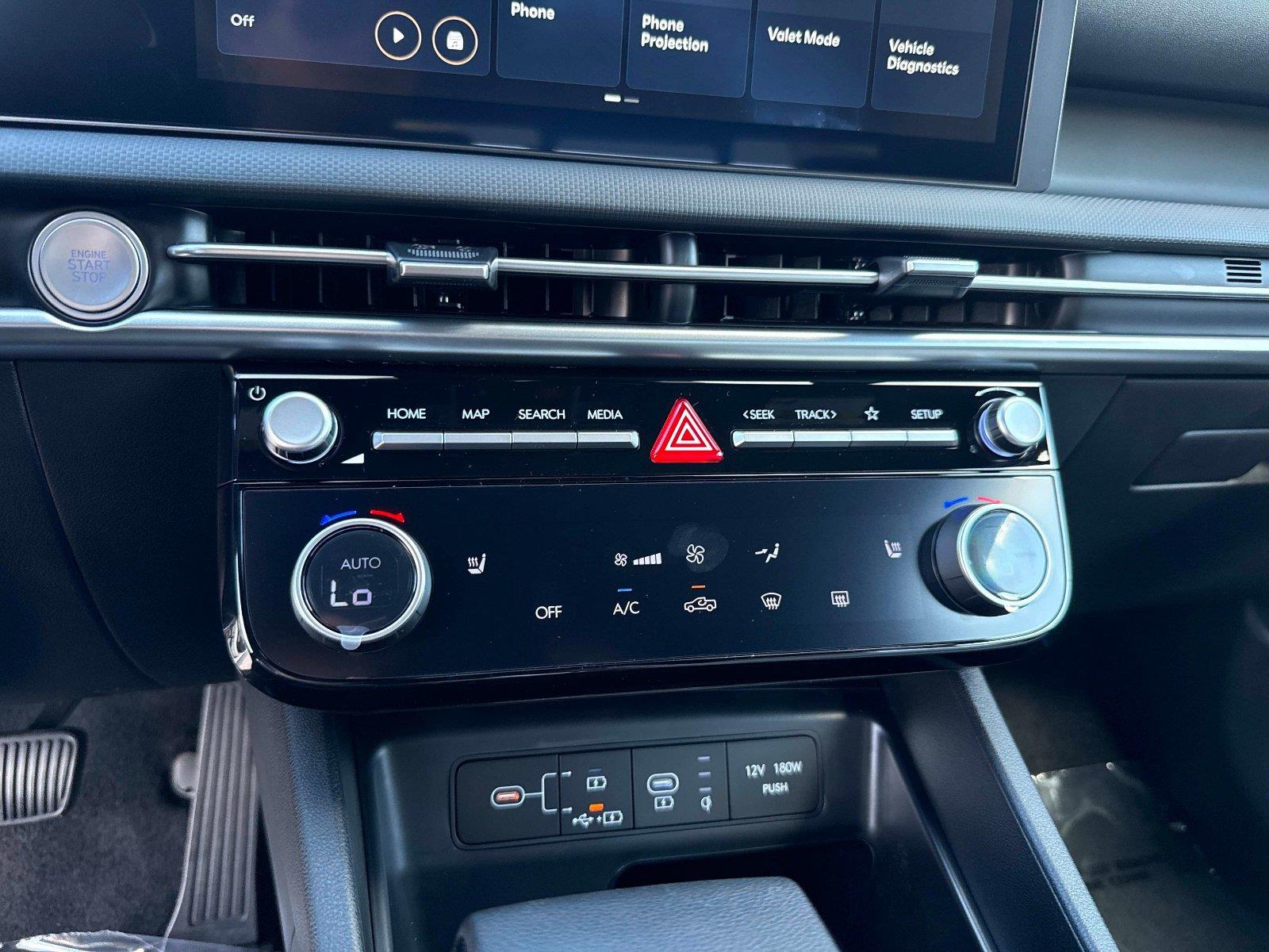 2026 Hyundai Santa Cruz SEL Activity