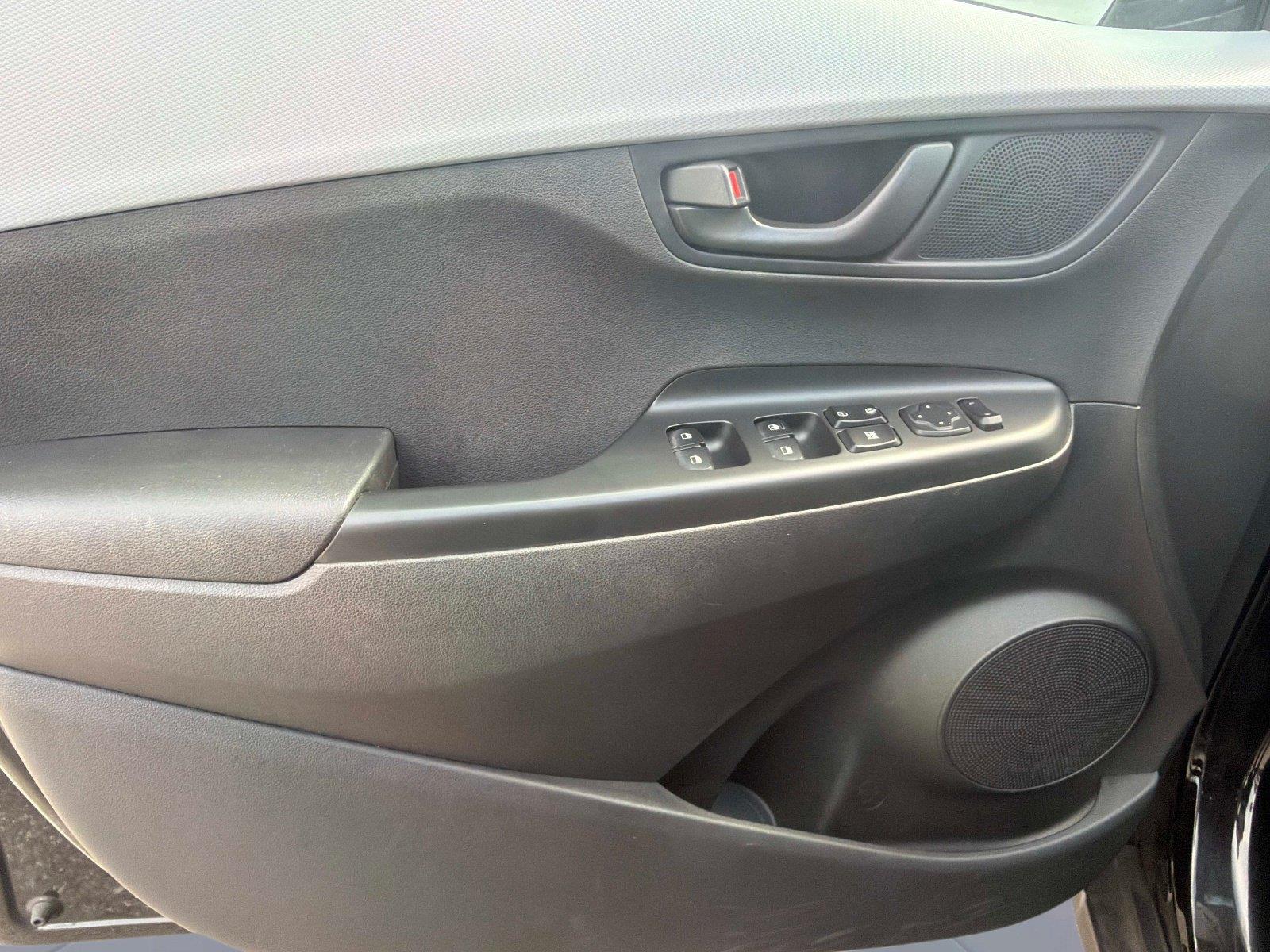 2020 Hyundai Kona SE