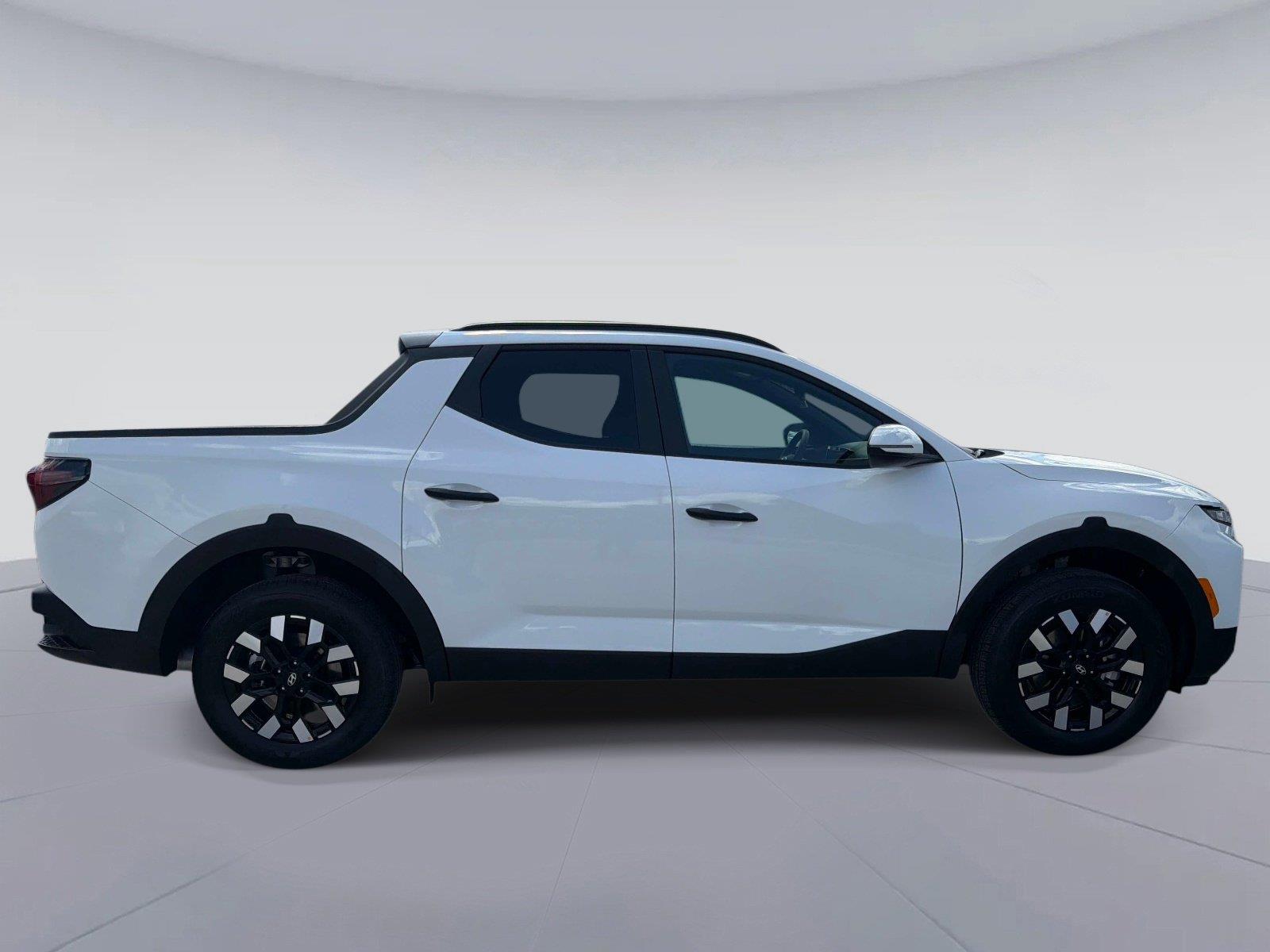 2027 Hyundai Santa Cruz SEL Activity