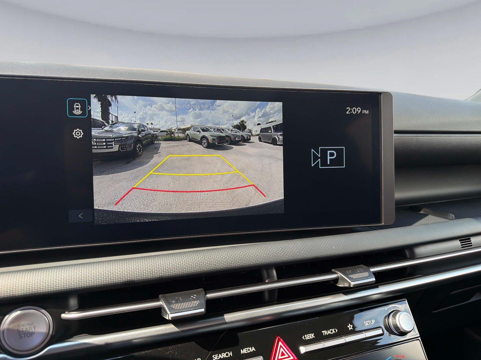 2027 Hyundai Santa Cruz SEL Activity