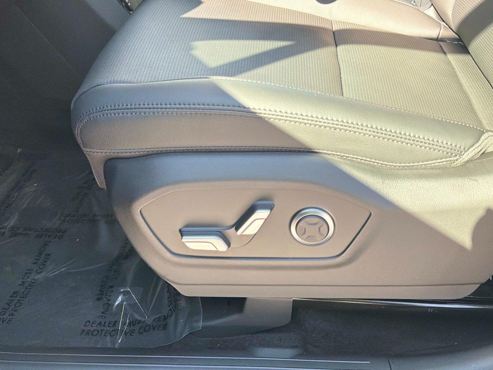 2027 Hyundai Santa Fe Hybrid Limited 6P