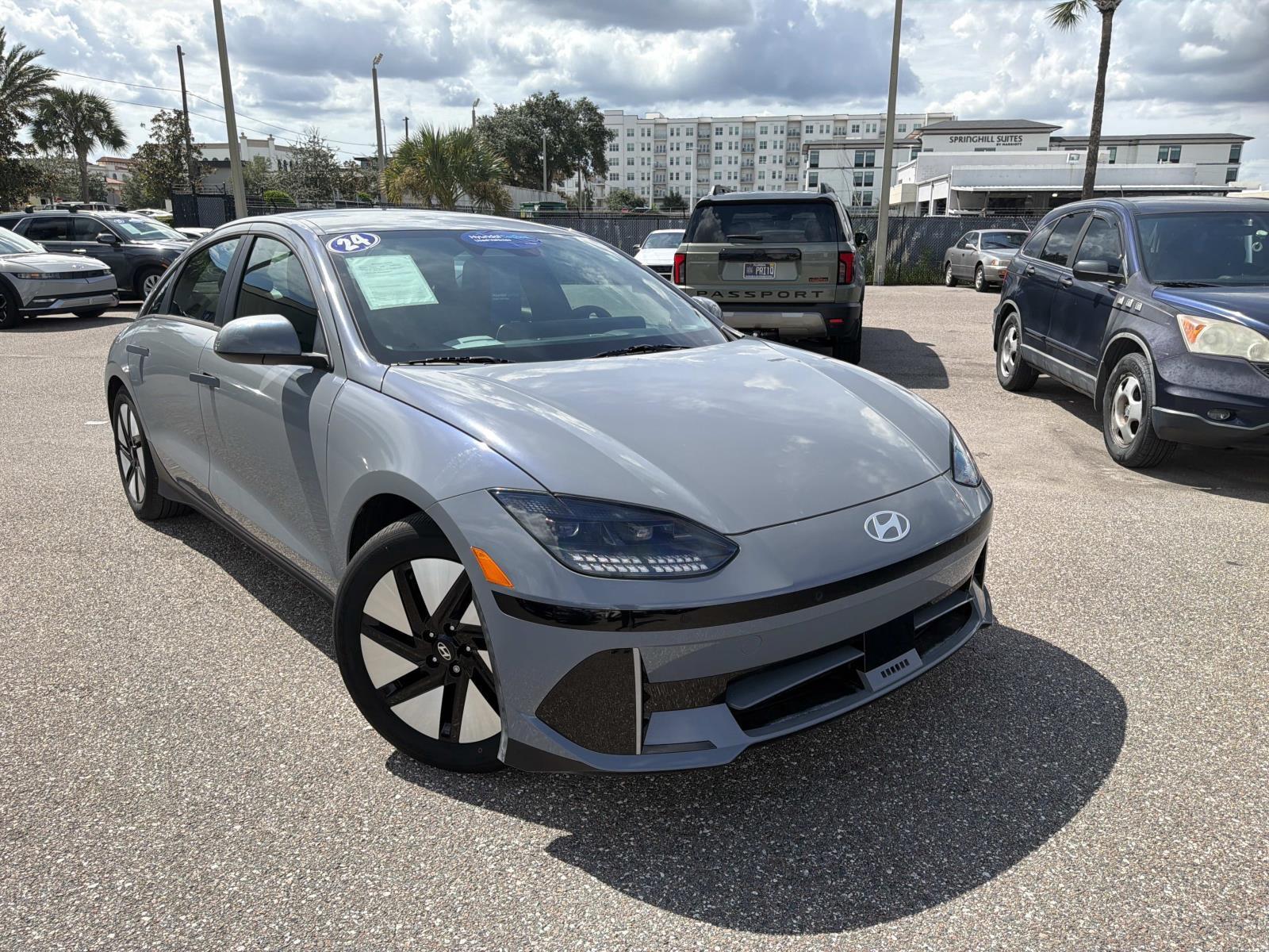 2024 Hyundai Ioniq 6 SE RWD