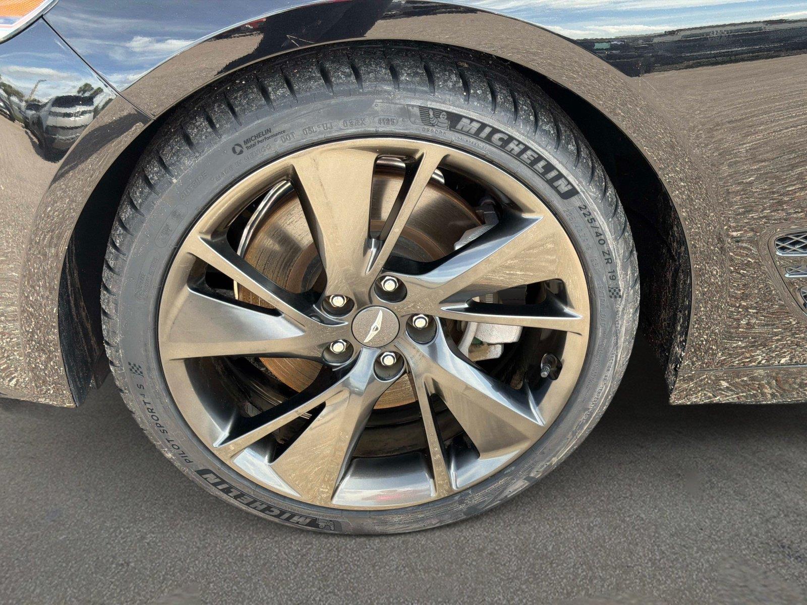 2023 Genesis G70 3.3T