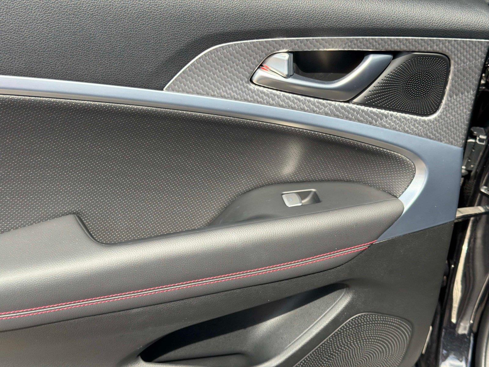 2023 Genesis G70 3.3T