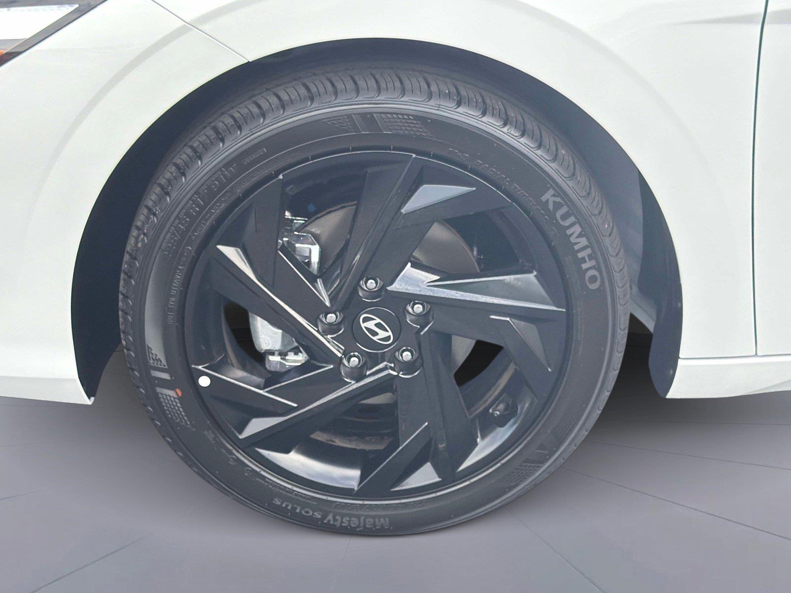 2026 Hyundai Elantra SEL Sport Plus