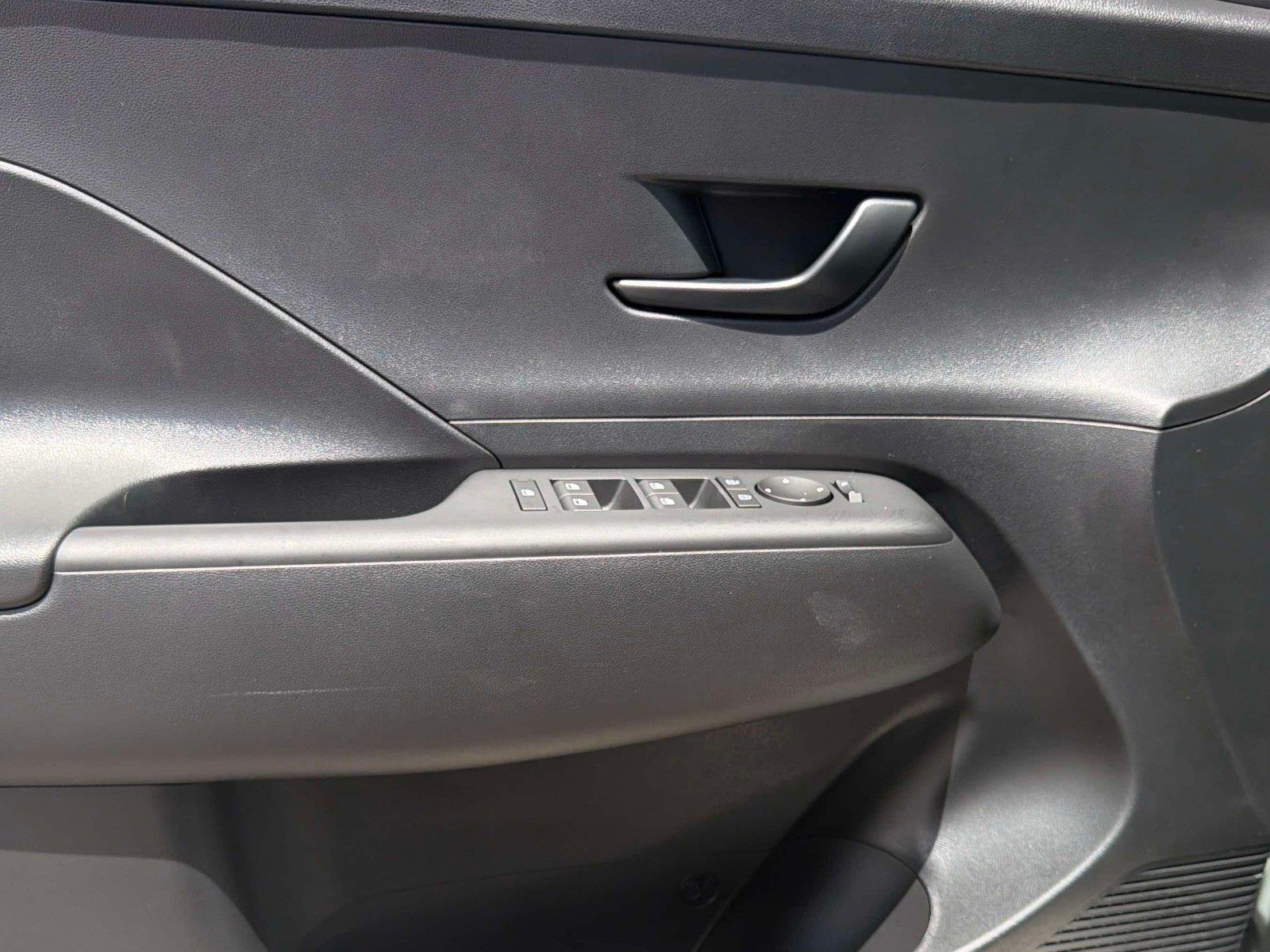 2027 Hyundai Kona SE