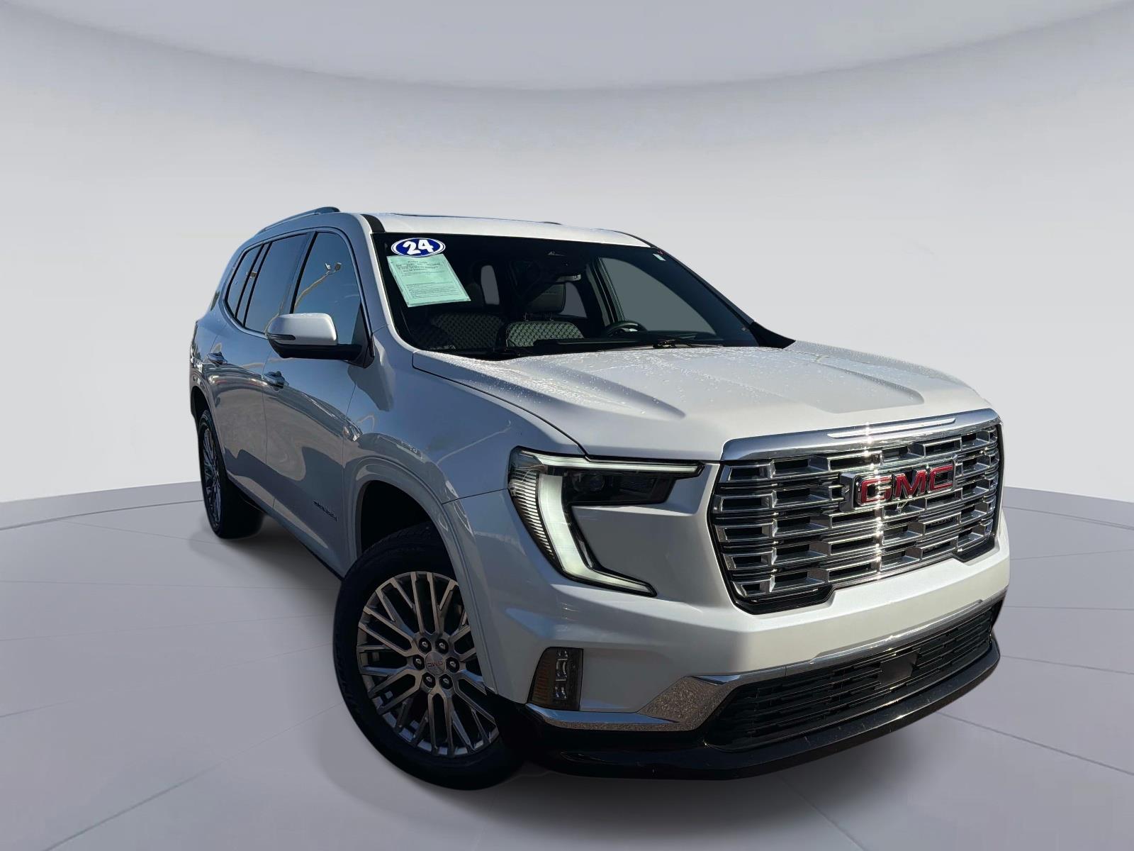 2024 GMC Acadia Denali FWD