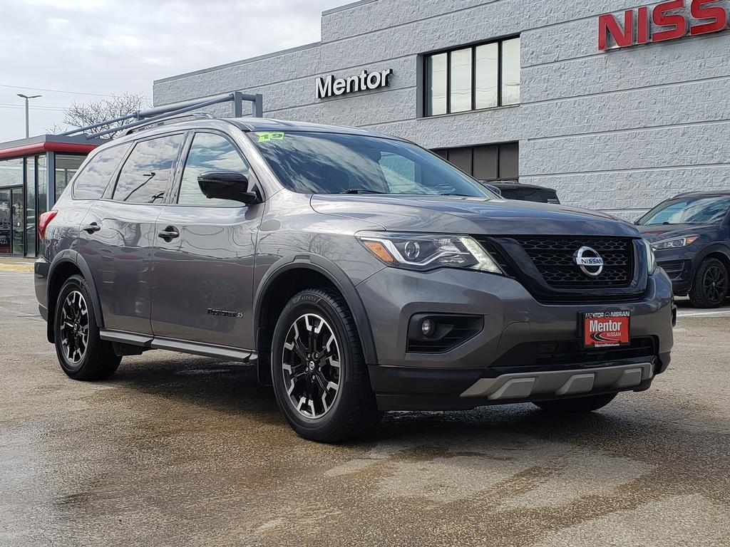 2019 Nissan Pathfinder SL 4WD