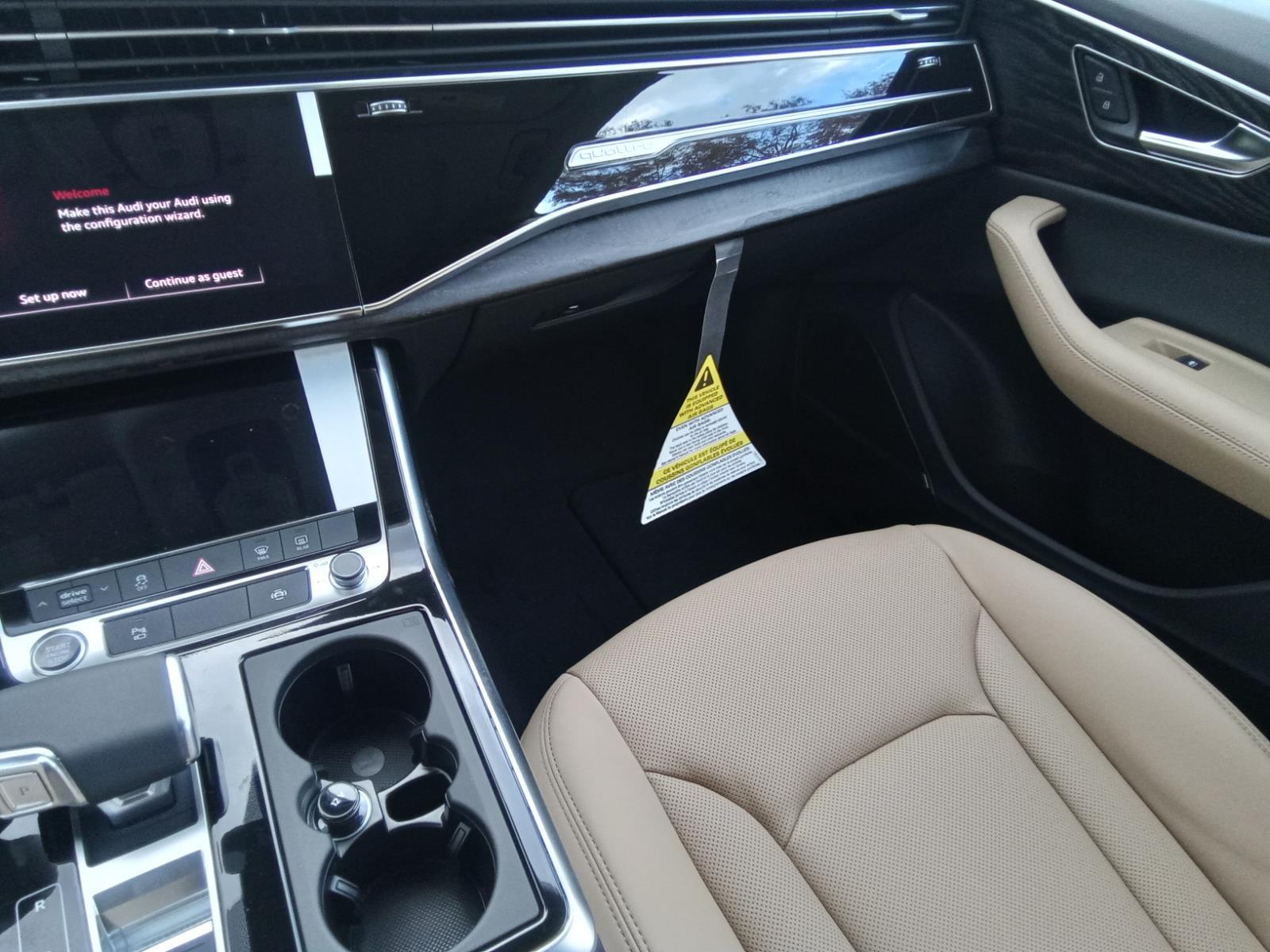 2025 Audi Q8 Premium Plus