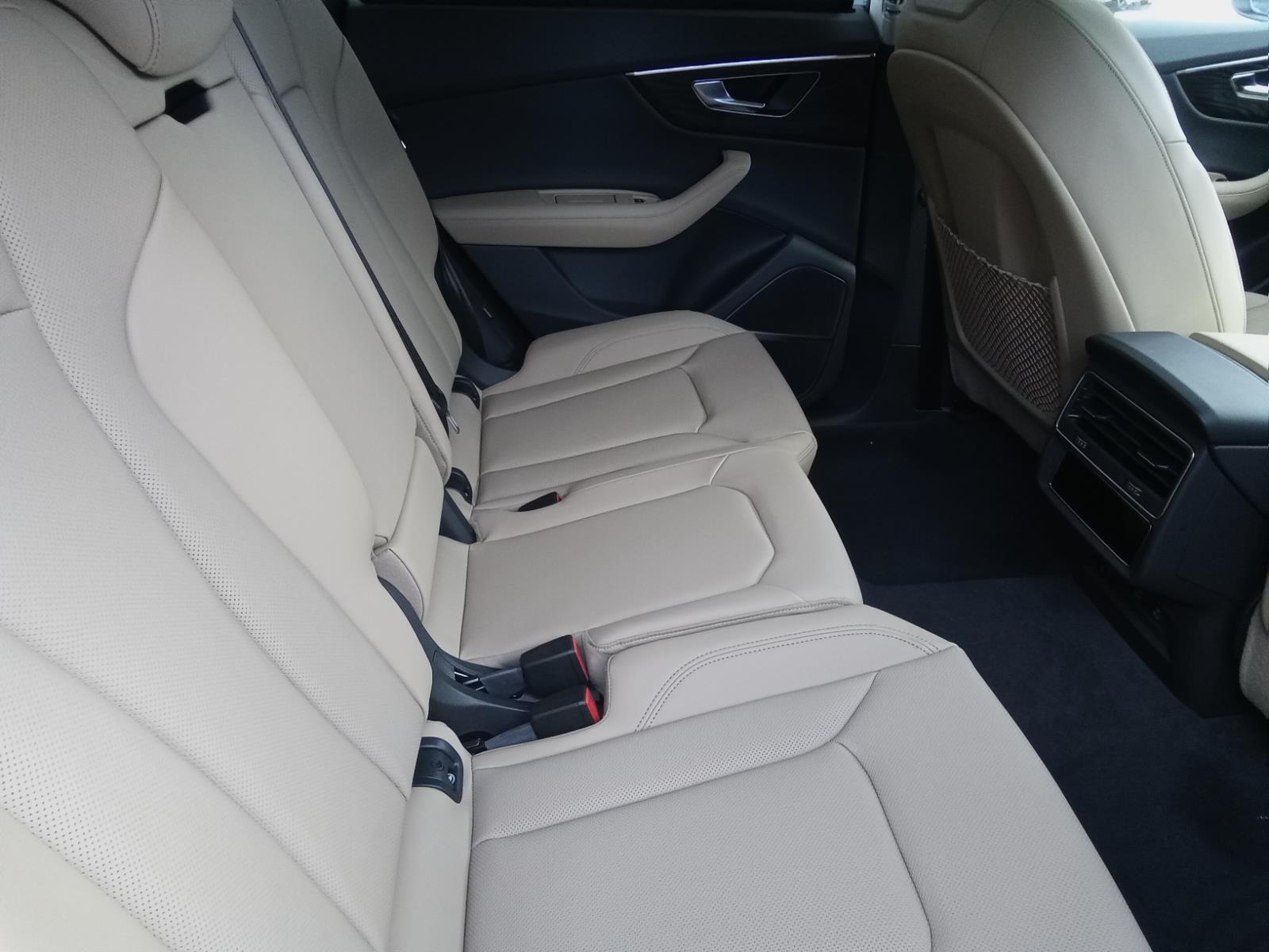 2025 Audi Q8 Premium Plus
