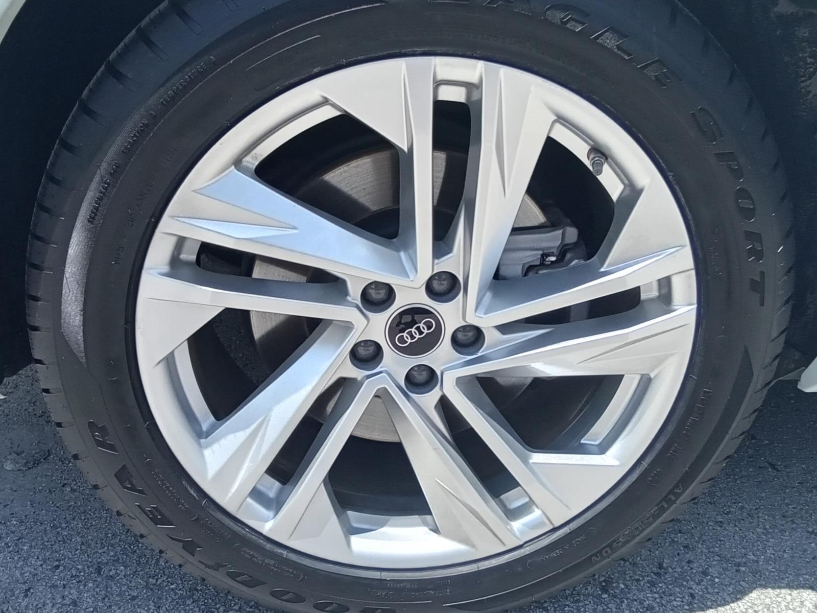2023 Audi Q7 Prestige