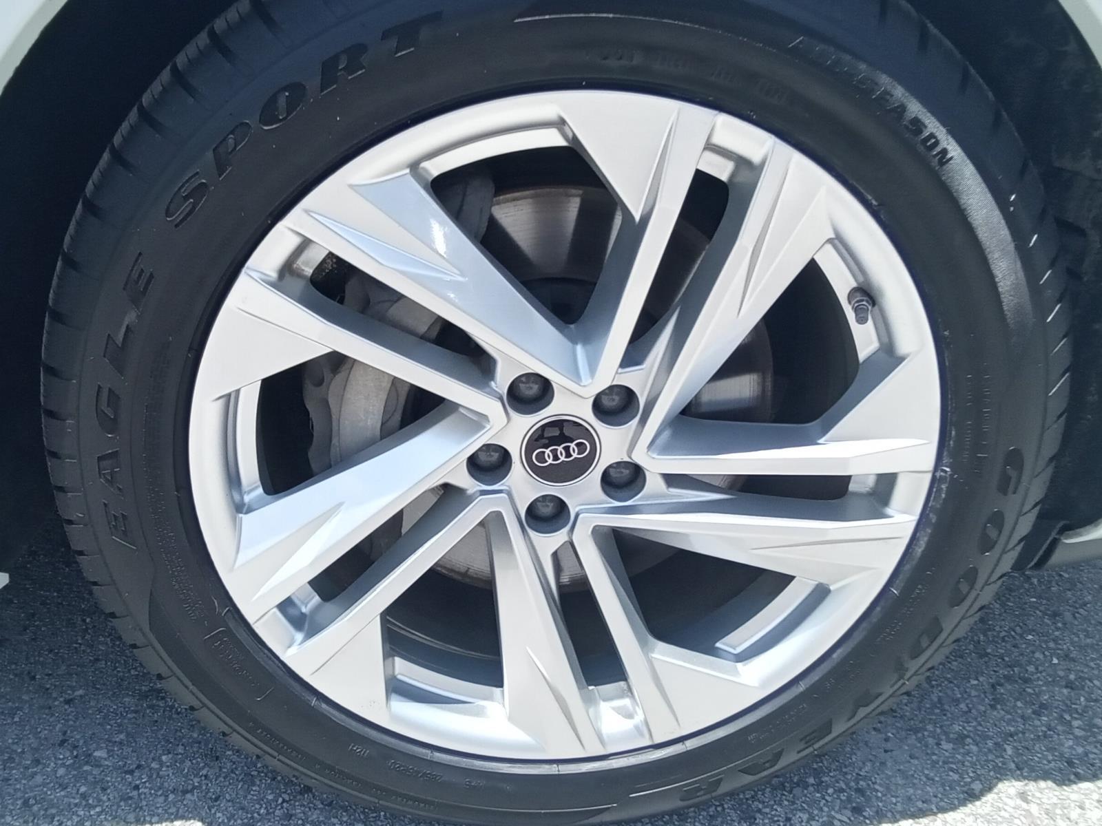 2023 Audi Q7 Prestige