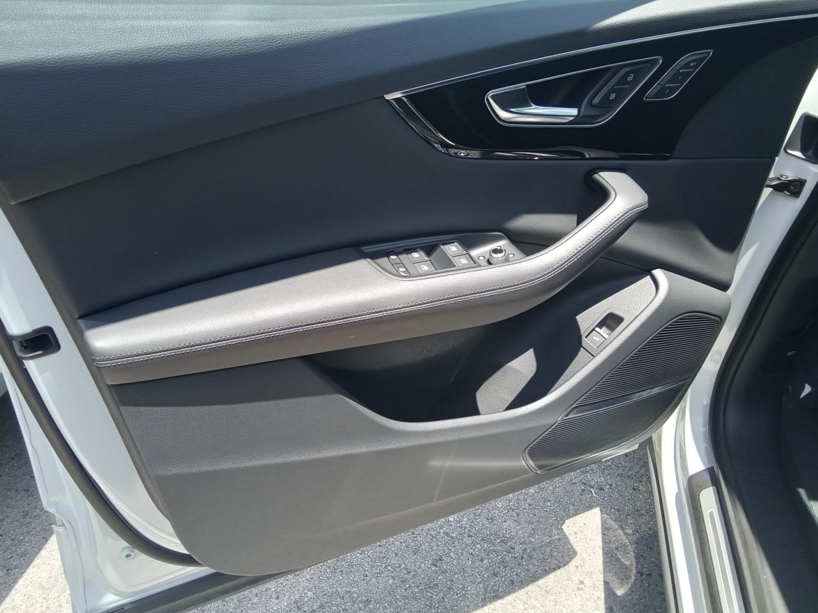 2023 Audi Q7 Prestige
