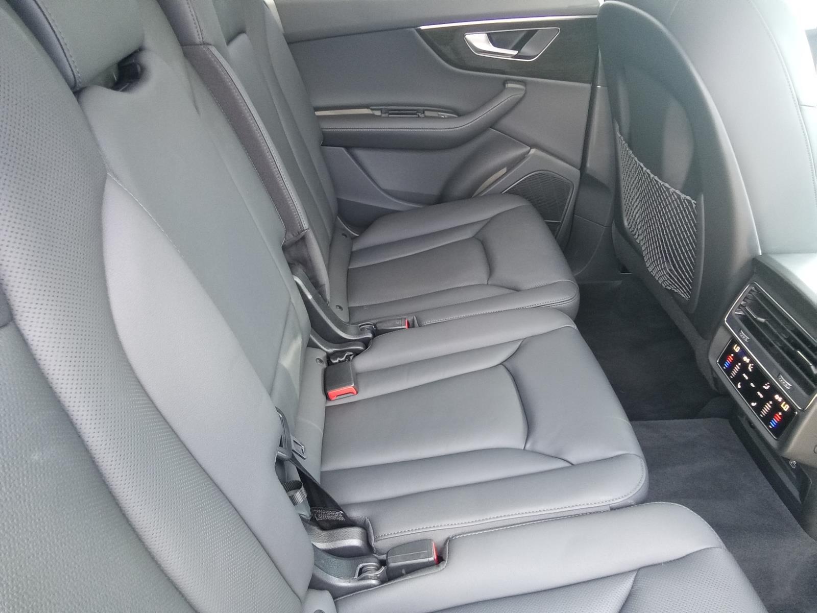 2023 Audi Q7 Prestige