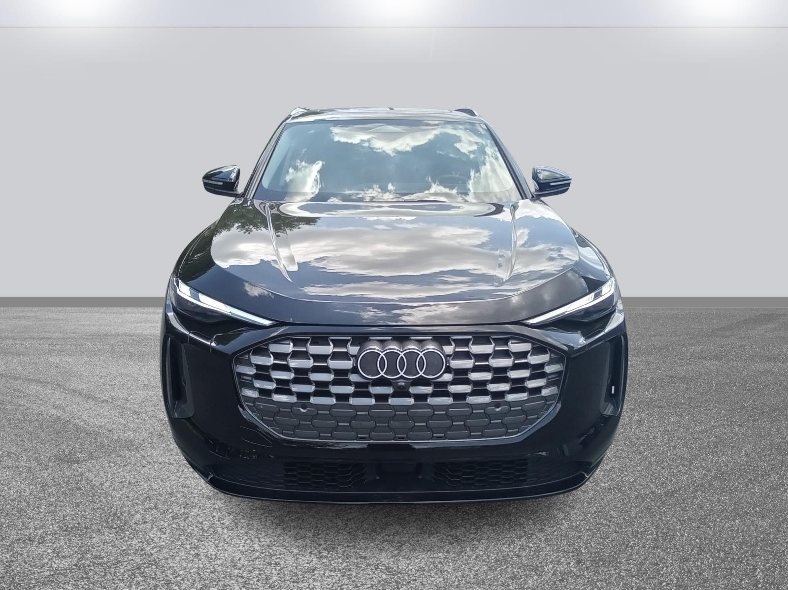 2025 Audi Q5 Premium