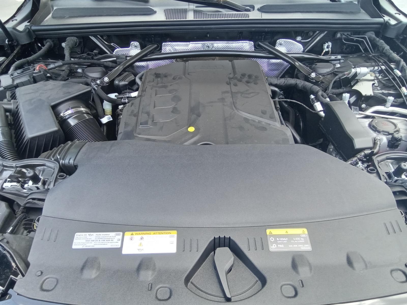 2025 Audi Q5 Premium