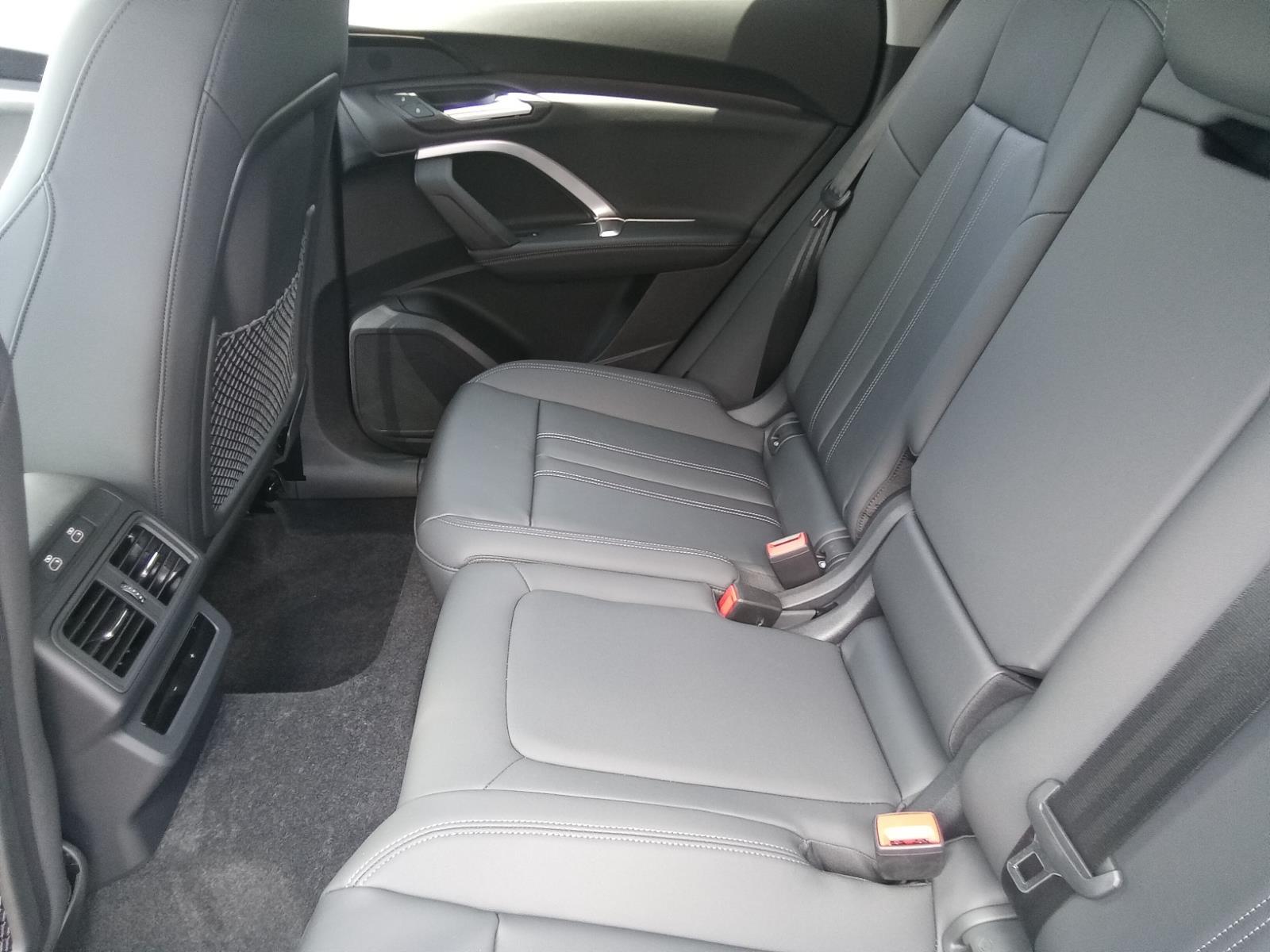 2025 Audi Q5 Premium