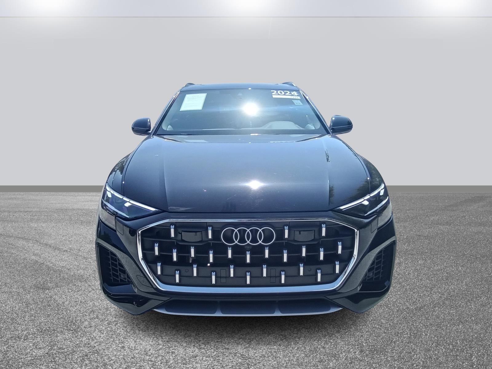 2024 Audi Q8 Premium Plus