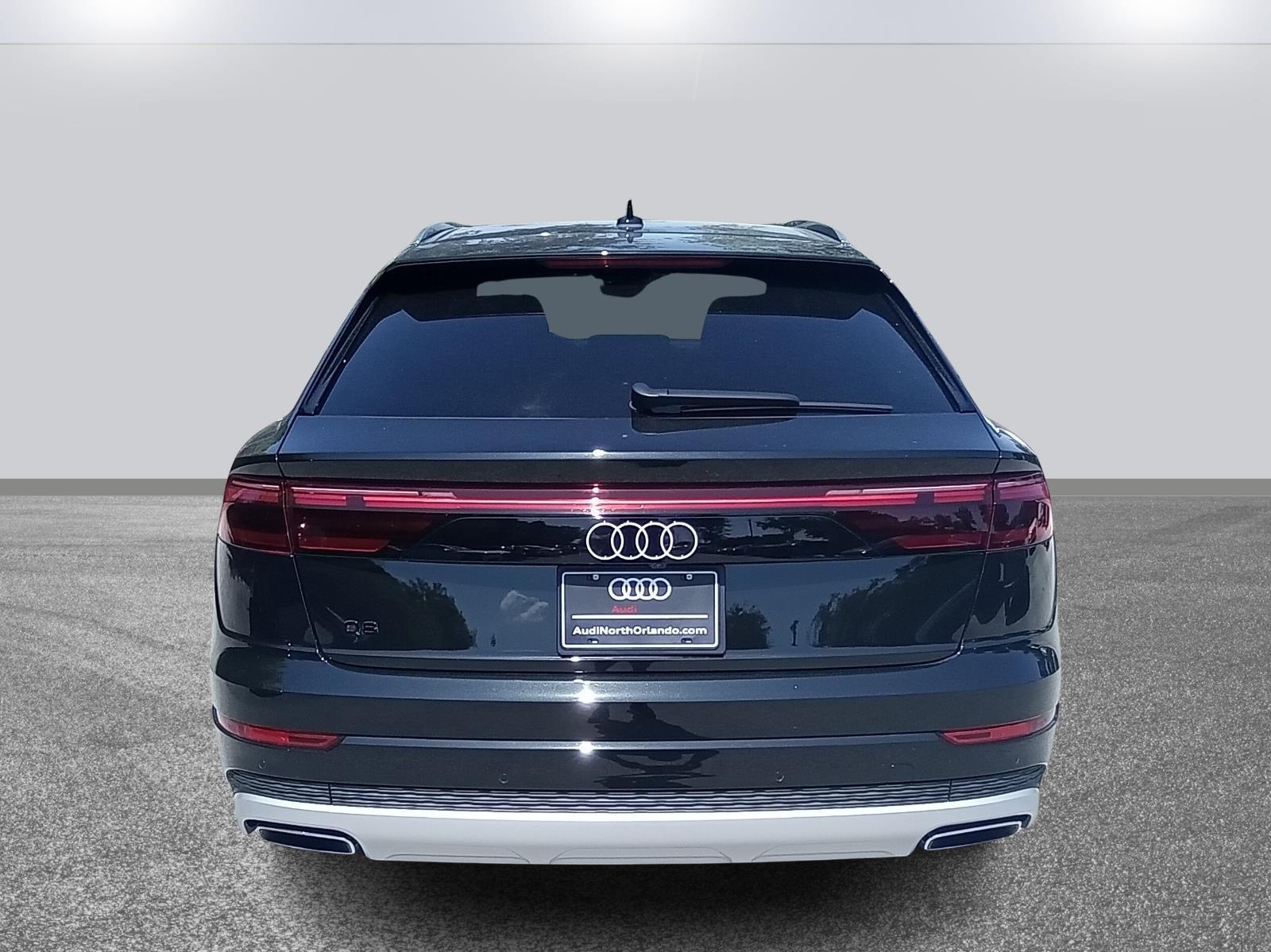 2024 Audi Q8 Premium Plus