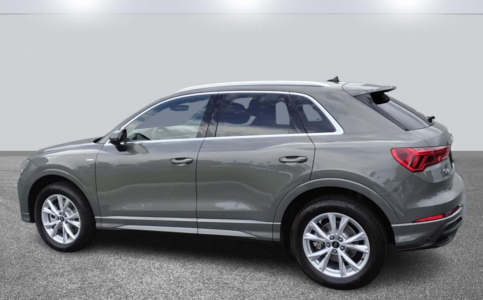 2025 Audi Q3 S line Premium