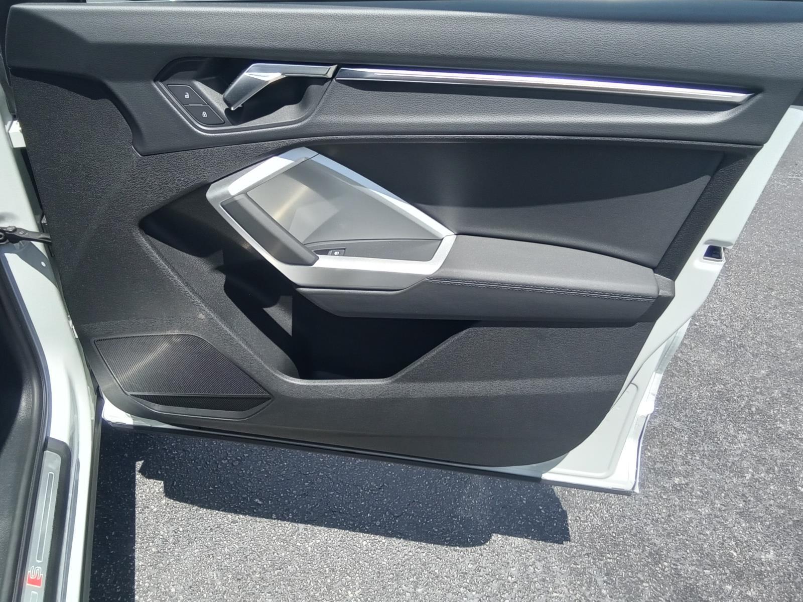 2024 Audi Q3 S line Premium Plus